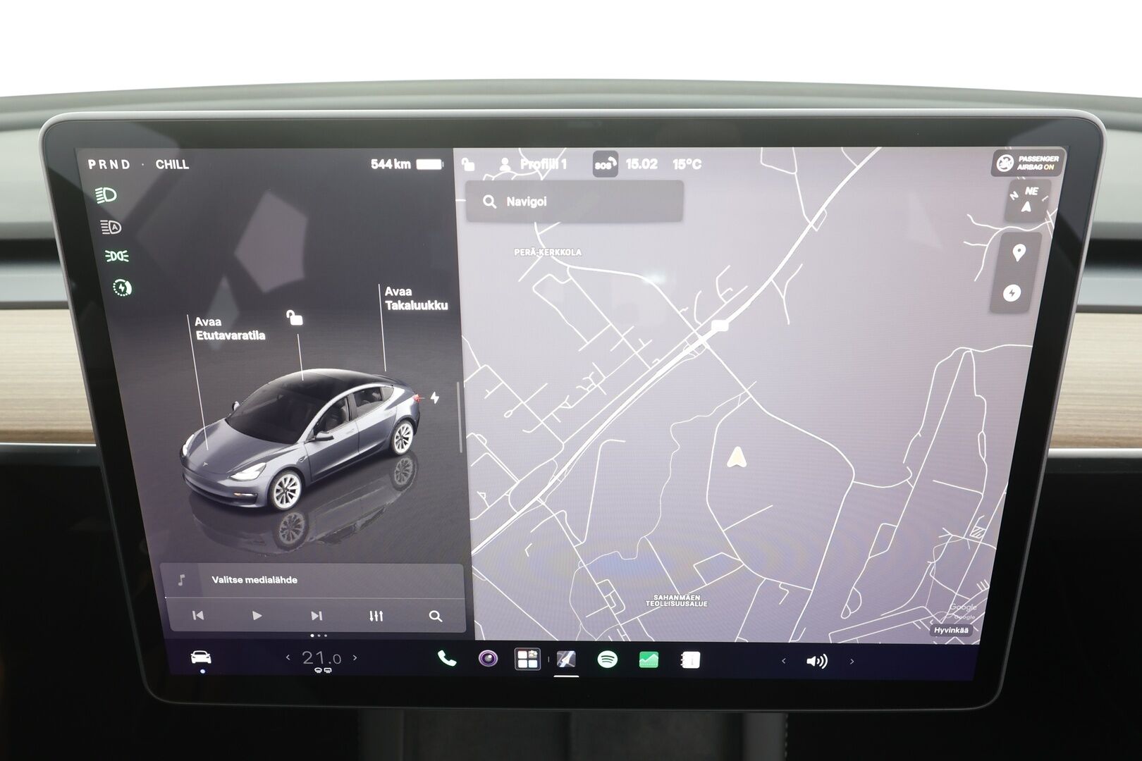 Tesla Model 3 2023 Long Range - | ILP | ACC | Lasikatto | Matrix-LED | P.Kamera | Muistipenkki | Premium Audio | Kaistavahti | Navi | Keyless | 1-om Suomi-auto | 2x Latauskaapelit | Kahdet renkaat |