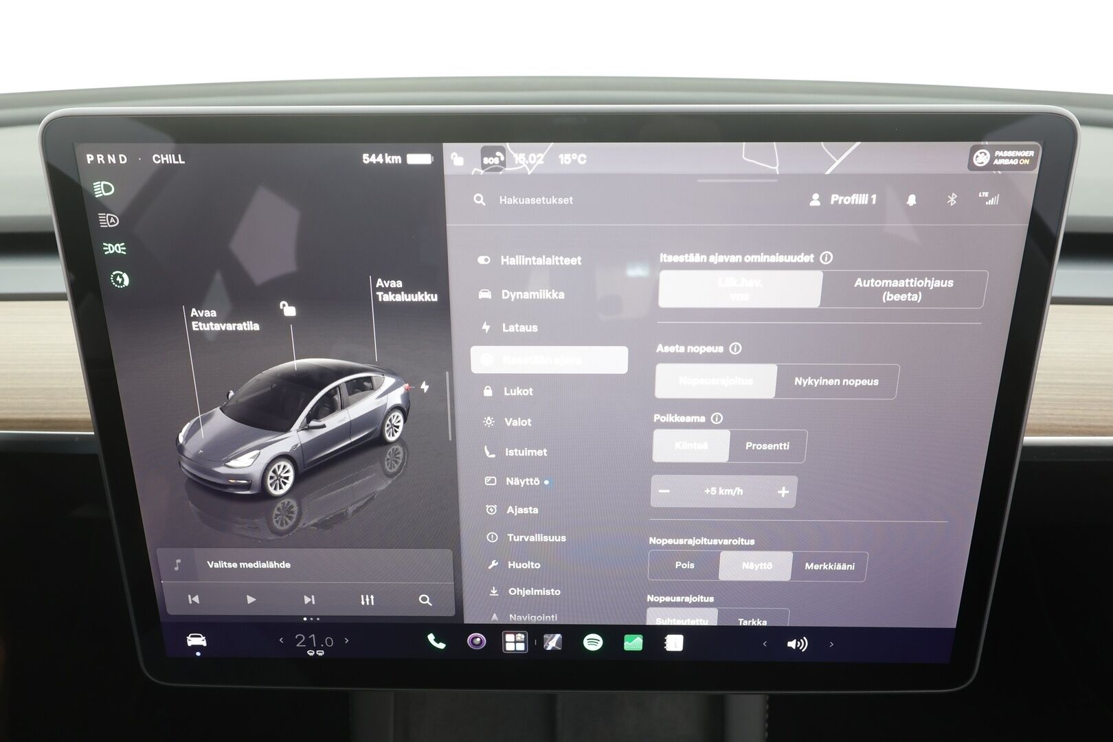 Tesla Model 3 2023 Long Range - | ILP | ACC | Lasikatto | Matrix-LED | P.Kamera | Muistipenkki | Premium Audio | Kaistavahti | Navi | Keyless | 1-om Suomi-auto | 2x Latauskaapelit | Kahdet renkaat |