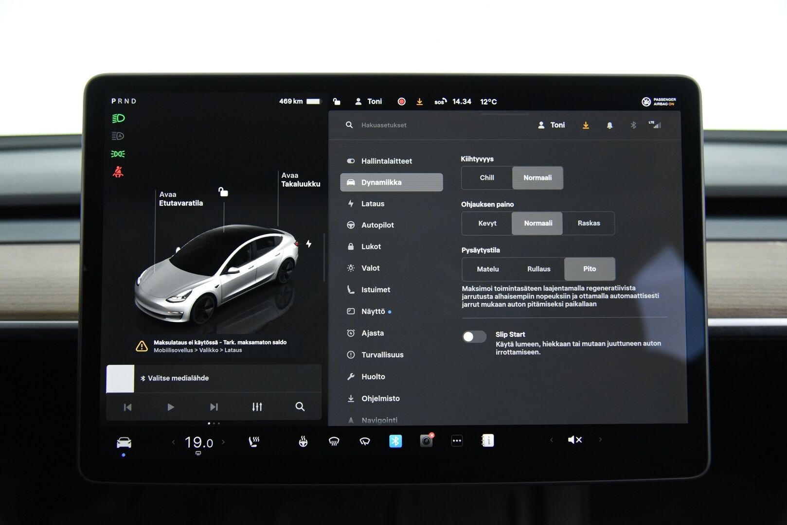 Tesla Model 3 2023 Long Range / Suomi-auto / Autopilot / Lasikatto / AMD Ryzen / - Kahdet renkaat / Premium Audio / Lämpöpumppu / Muistipenkki 