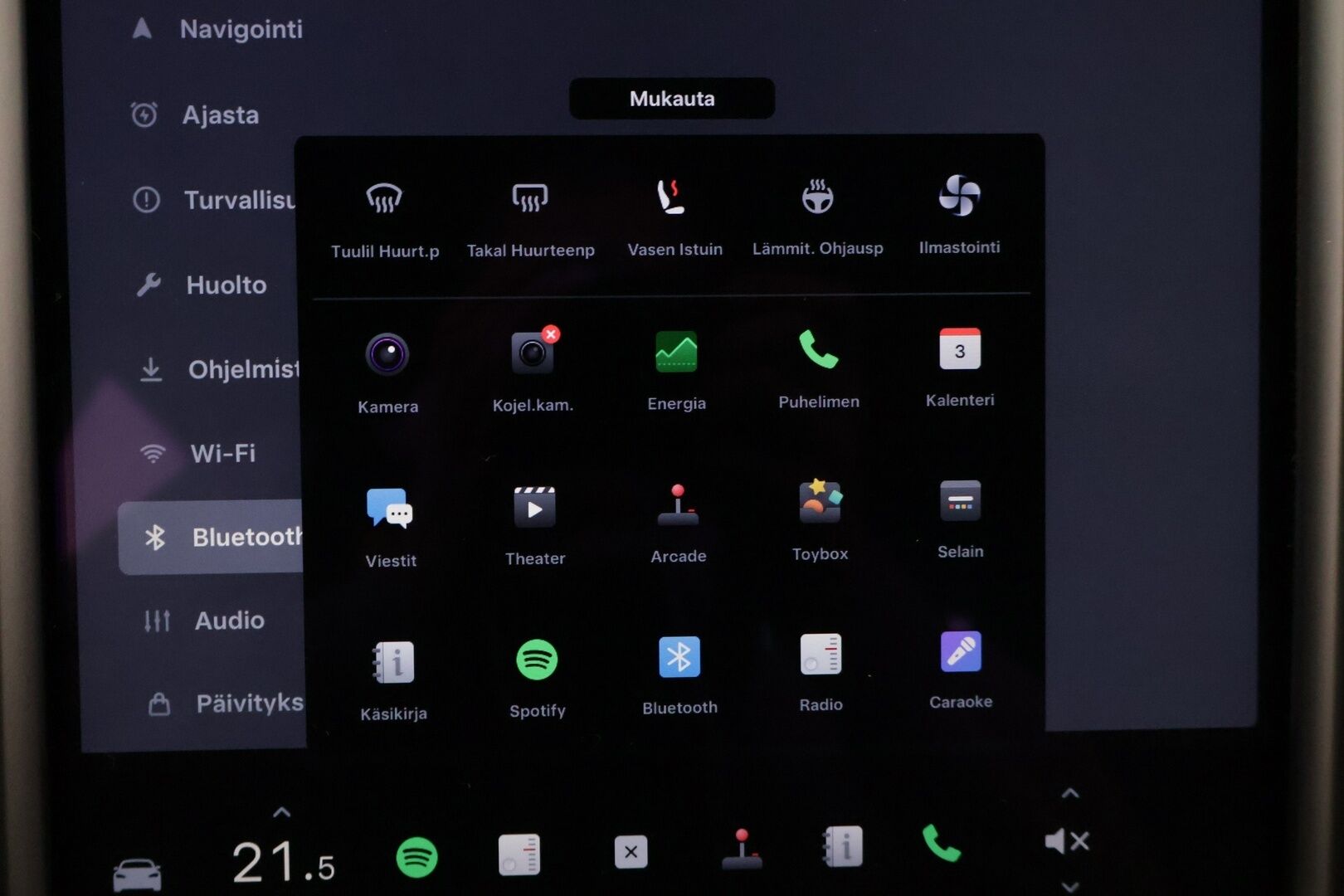 TESLA MODEL S 2020 Dual Motor Long Range AWD * Facelift / Autopilot / CCS / Ilma-Alusta / Premium Audio / Lasikatto / Nahat * - * Kahdet renkaat vanteineen / Pearl White * - HULLU BLACKWEEK KORKOTARJOUS 2,49%