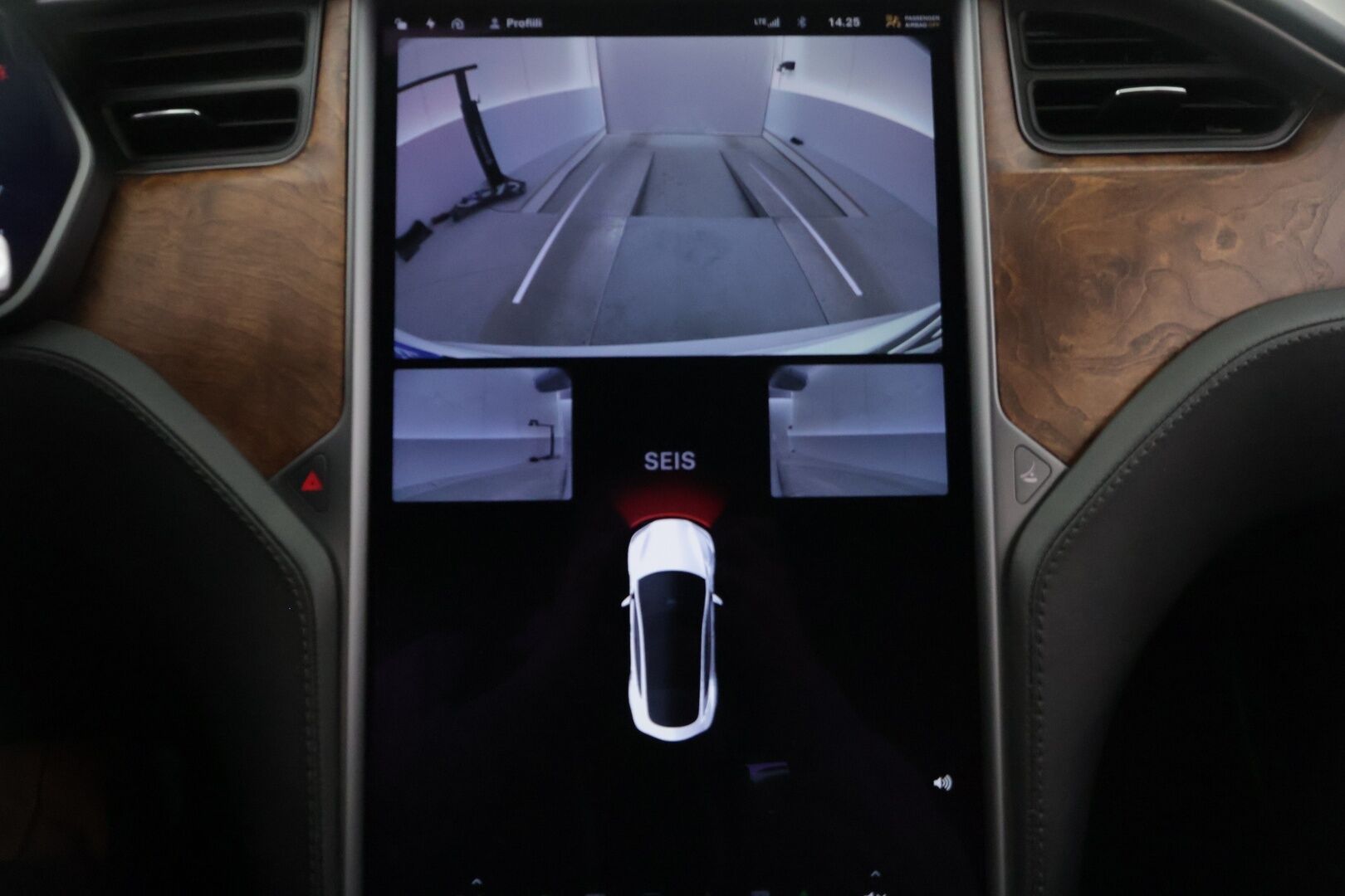 TESLA MODEL S 2020 Dual Motor Long Range AWD * Facelift / Autopilot / CCS / Ilma-Alusta / Premium Audio / Lasikatto / Nahat * - * Kahdet renkaat vanteineen / Pearl White * - HULLU BLACKWEEK KORKOTARJOUS 2,49%