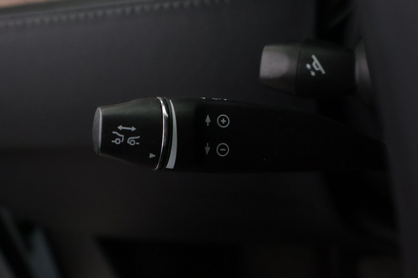 TESLA MODEL S 2020 Dual Motor Long Range AWD * Facelift / Autopilot / CCS / Ilma-Alusta / Premium Audio / Lasikatto / Nahat * - * Kahdet renkaat vanteineen / Pearl White * - HULLU BLACKWEEK KORKOTARJOUS 2,49%