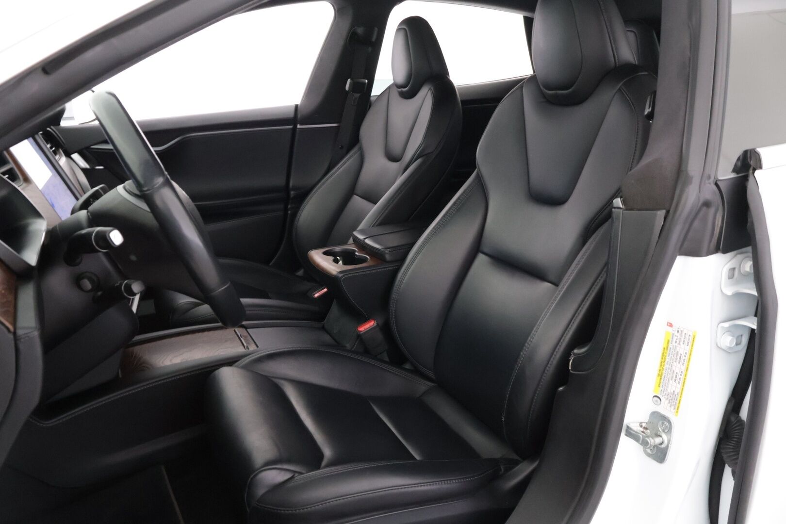 TESLA MODEL S 2020 Dual Motor Long Range AWD * Facelift / Autopilot / CCS / Ilma-Alusta / Premium Audio / Lasikatto / Nahat * - * Kahdet renkaat vanteineen / Pearl White * - HULLU BLACKWEEK KORKOTARJOUS 2,49%