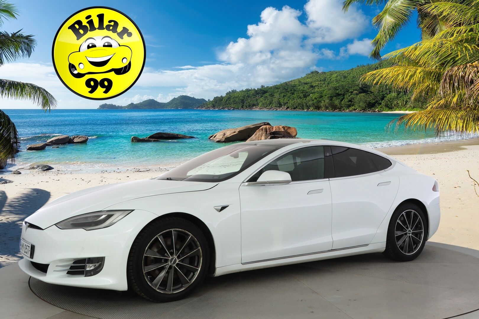TESLA MODEL S 2020 Dual Motor Long Range AWD * Facelift / Autopilot / CCS / Ilma-Alusta / Premium Audio / Lasikatto / Nahat * - * Kahdet renkaat vanteineen / Pearl White * - HULLU BLACKWEEK KORKOTARJOUS 2,49%