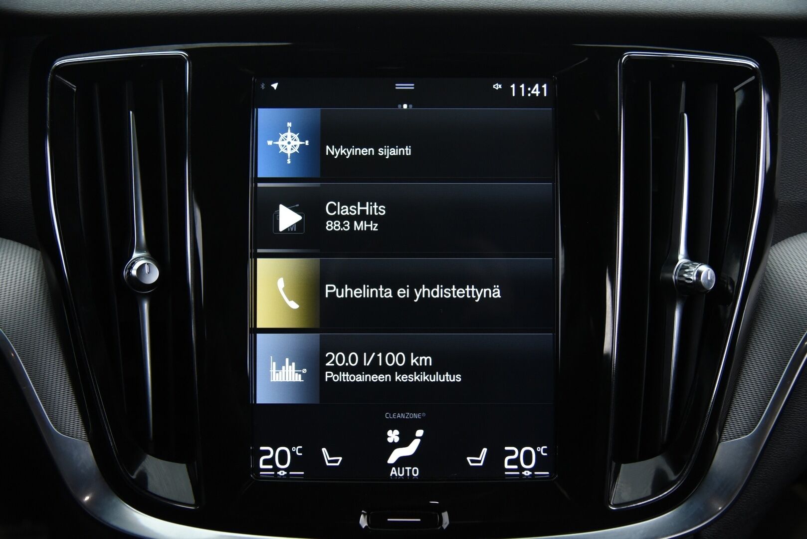 Volvo V60 2020 T6 TwE AWD R-Design aut / ACC & Pilot assist / Koukku / Webasto / BLIS / 360-kamera / Muistipenkki / Nahat / Jakopää tehty-25! - Jakopää tehty -25! 2x Latauskaapelit, Merkkihuollettu