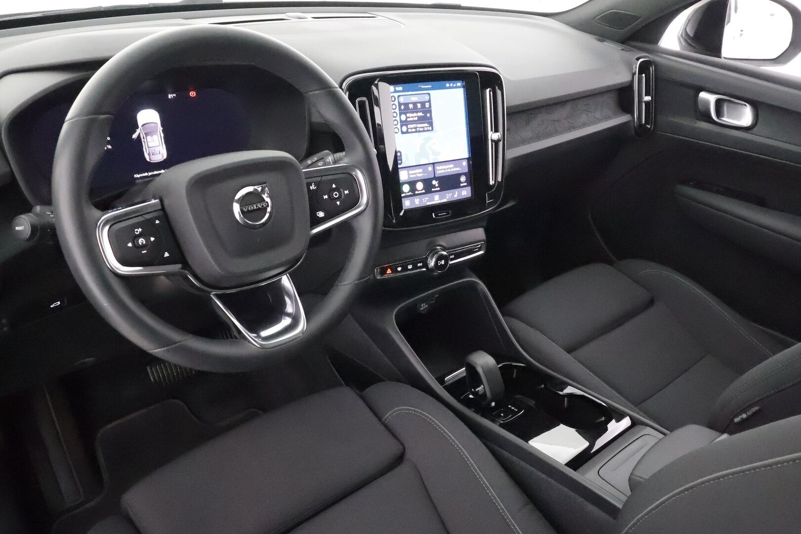 Volvo C40 2023 Recharge Single Plus aut - | ACC | ILP | Koukku | Lasikatto | LED | High Performance audio | Muistipenkki | P.kamera | Keyless | Apple&Android | 1.Om Suomi-auto | Kahdet Renkaat |