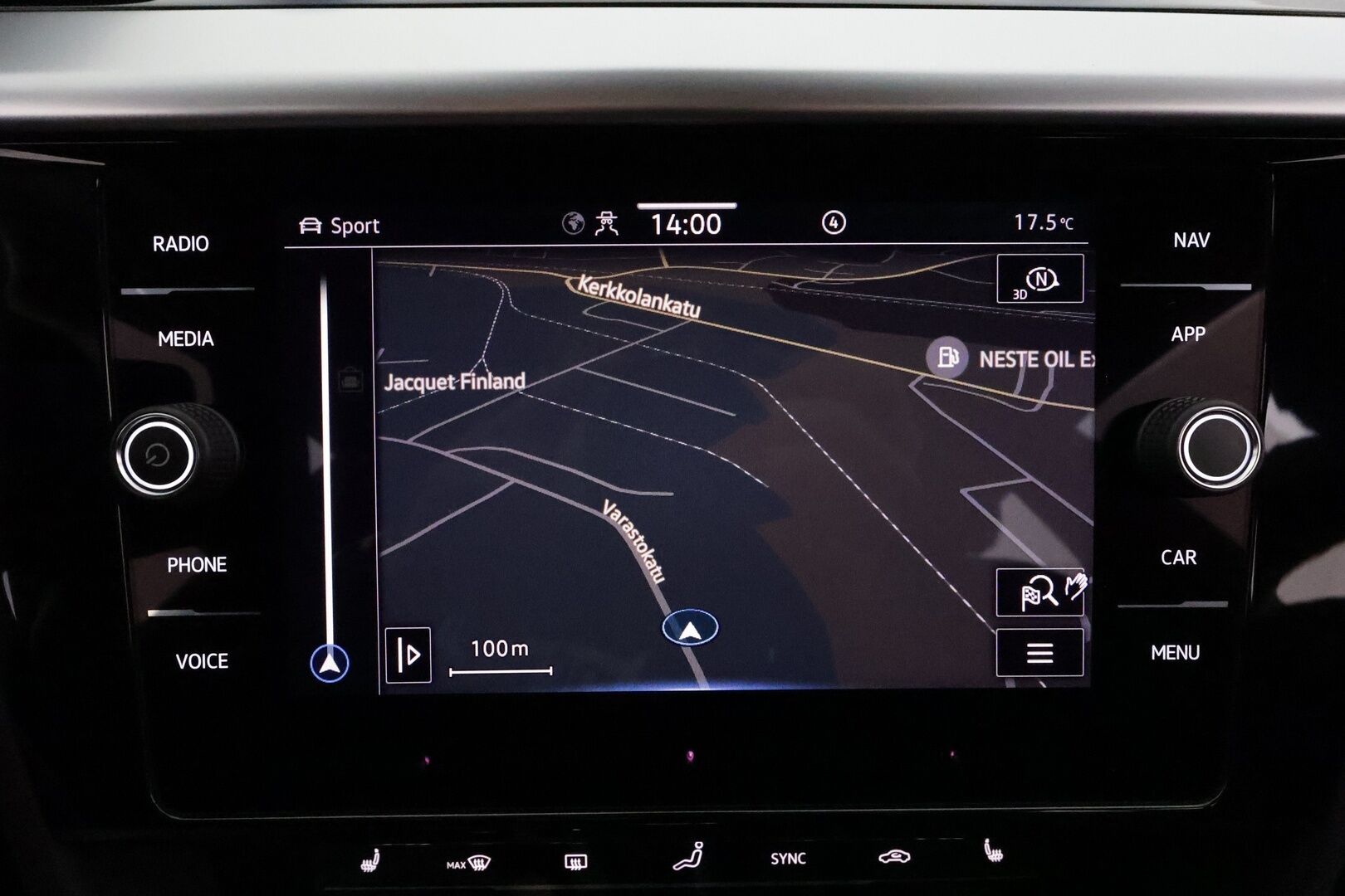Volkswagen Arteon 2022 Shooting Brake R-Line eHybrid 160 kW DSG-autom. **Adapt.vakkari / Webasto / Koukku / Digimittaristo / Navi** - Kahdet renkaat aluvanteilla / LED / Nahka-Alcantara / KeylessGo