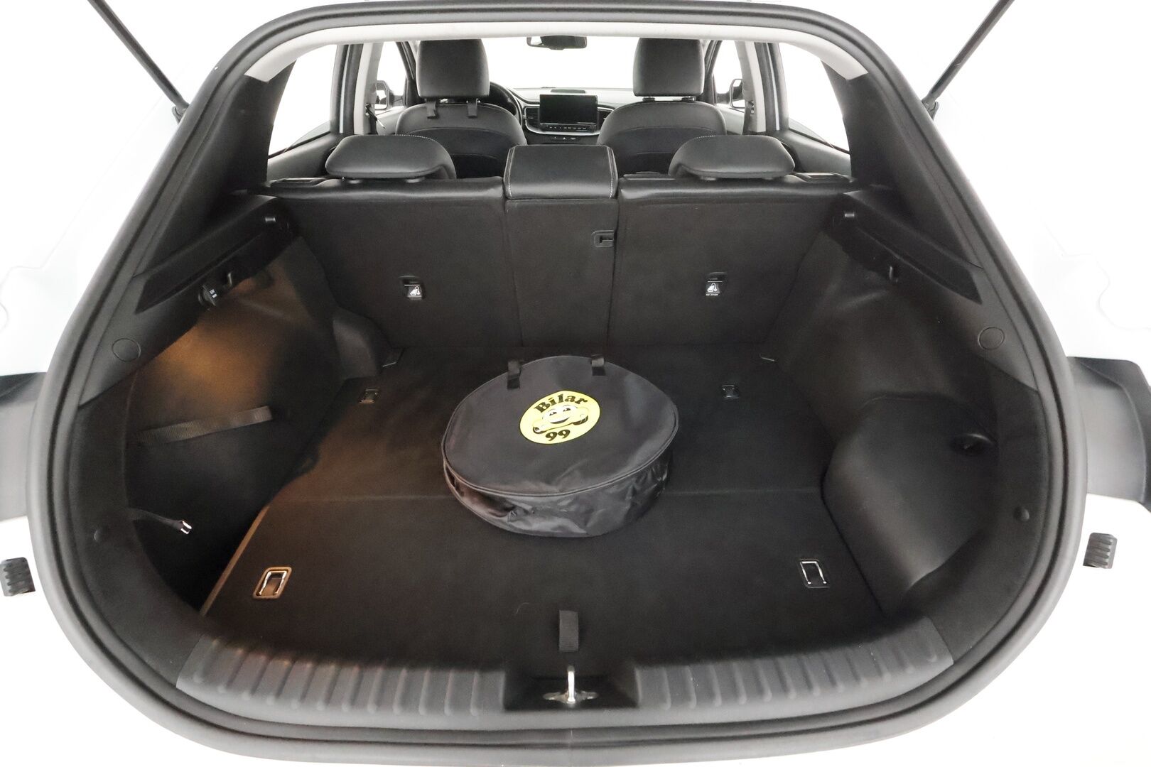 KIA XCEED 2021 1,6 GDI Plug-In Hybrid Business Premium Edition DCT * ACC / LED / P.Kamera / Navi / Kaistavahti / Keyless * - 2x Latauskaapelit / Kahdet renkaat 