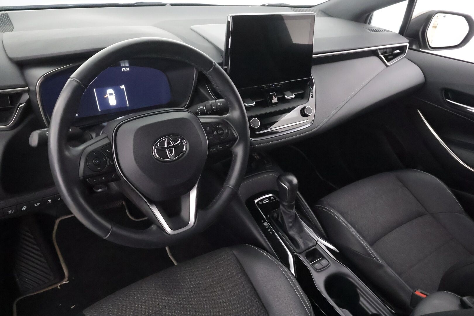 Toyota Corolla 2023 Touring Sports 1,8 Hybrid Launch Edition - | ACC | LED | P.Kamera | Puolinahat | Navi | Kaistavahti | PDA | Keyless | Facelift | Digimittaristo | 1-om Suomi-auto | Kahdet renkaat | Merkkihuollot |