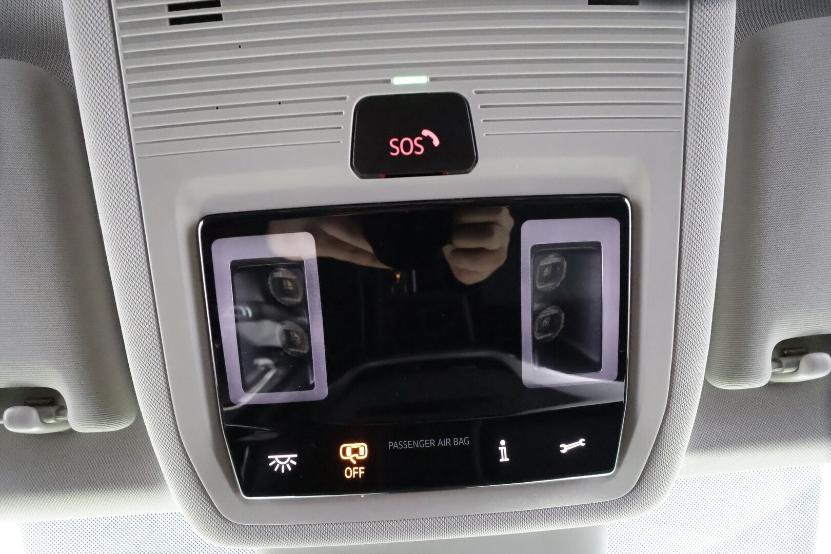 Skoda Enyaq 2023 80 Style iV - | ACC | ILP | Koukku | HUD | Canton | Muistipenkki | Matrix | Travel Assist | P.kamera | Puolinahat | Keyless | Lämm. ratti | 1-om suomiauto | - KORKO VAIN 3,99 %