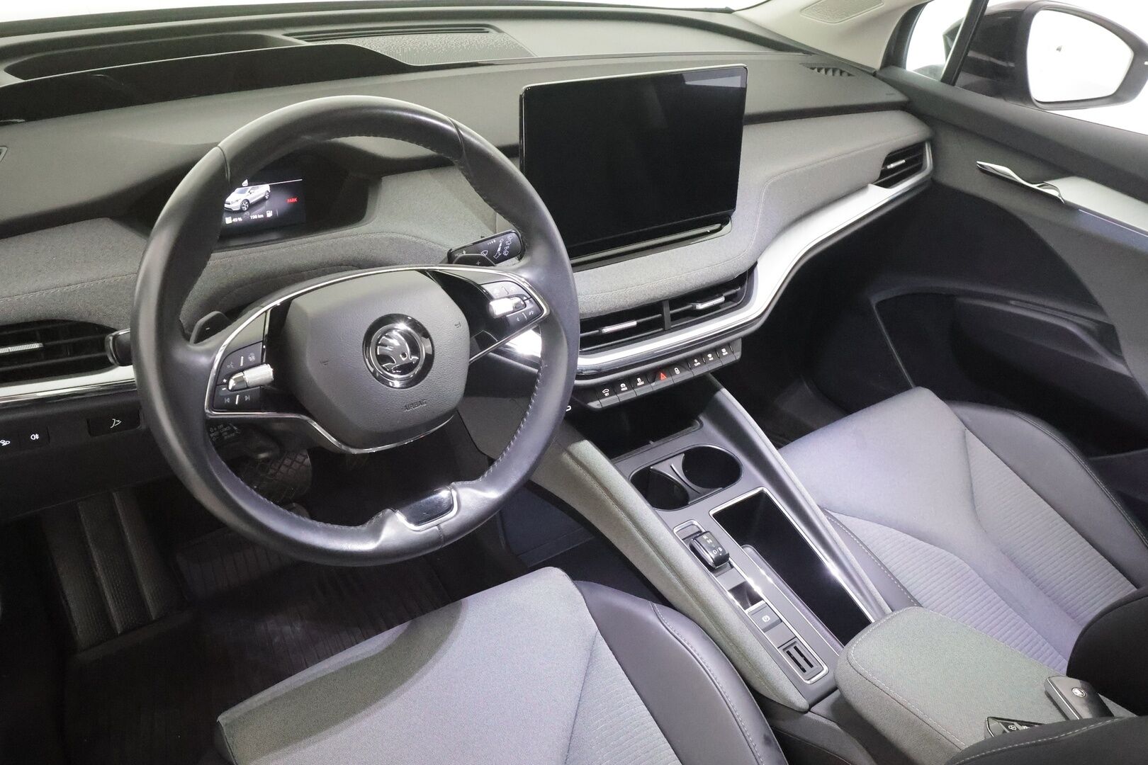 Skoda Enyaq 2023 80 Style iV - | ACC | ILP | Koukku | Skoda crystal Matrix-LED | HUD | Canton | Muistipenkki | Keyless | Puolinahat | Apple&Android | 1.Om Suomi-auto | Kahdet Renkaat |