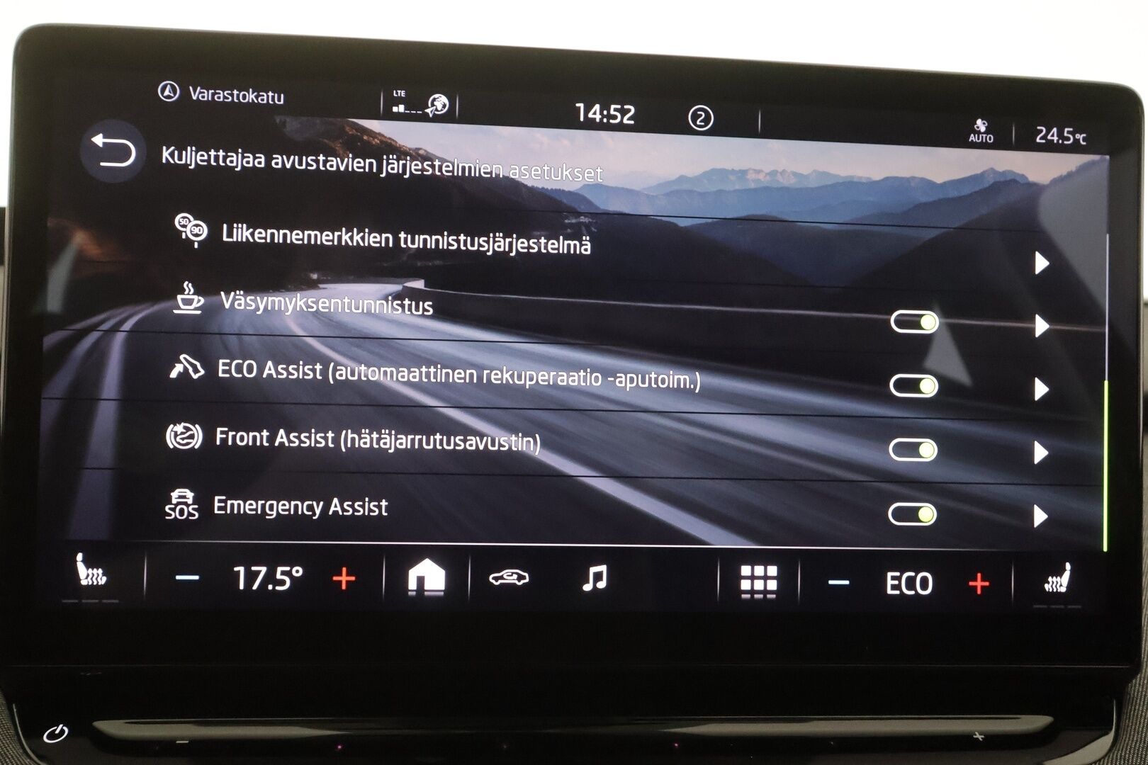 Skoda Enyaq 2023 80 Style iV - | ACC | ILP | Koukku | Skoda crystal Matrix-LED | HUD | Canton | Muistipenkki | Keyless | Puolinahat | Apple&Android | 1.Om Suomi-auto | Kahdet Renkaat |