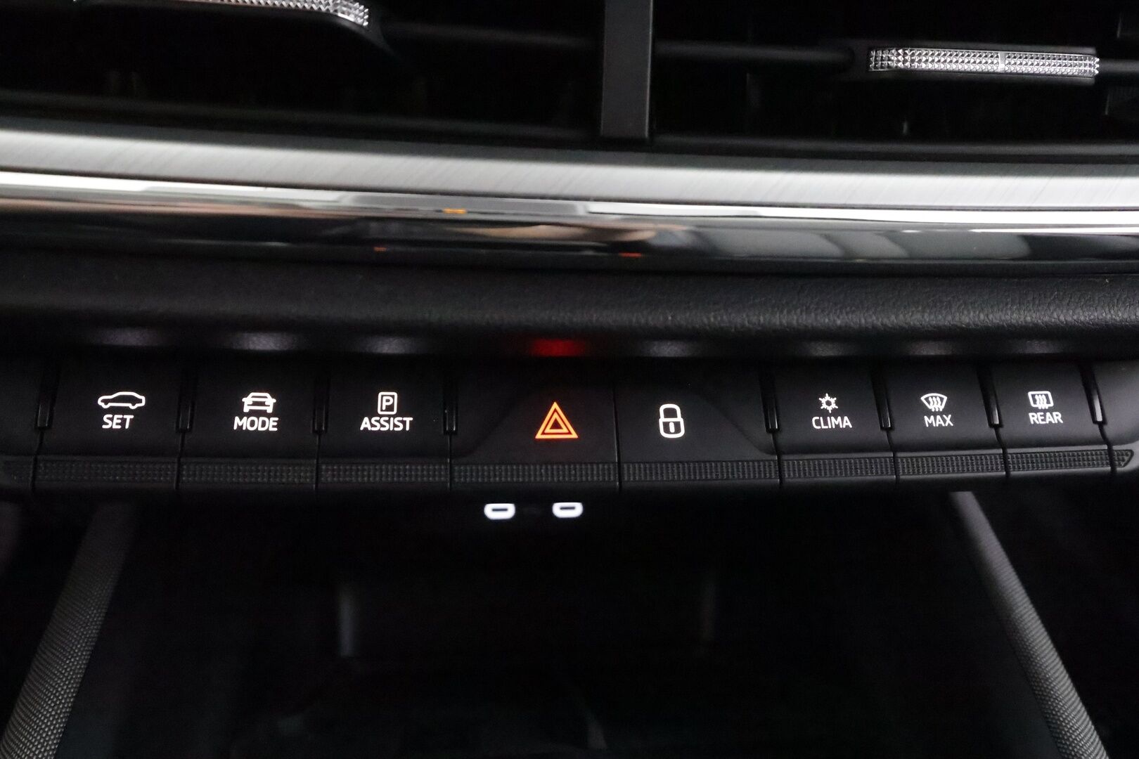 Skoda Enyaq 2023 80 Style iV - | ACC | ILP | Koukku | Skoda crystal Matrix-LED | HUD | Canton | Muistipenkki | Keyless | Puolinahat | Apple&Android | 1.Om Suomi-auto | Kahdet Renkaat |