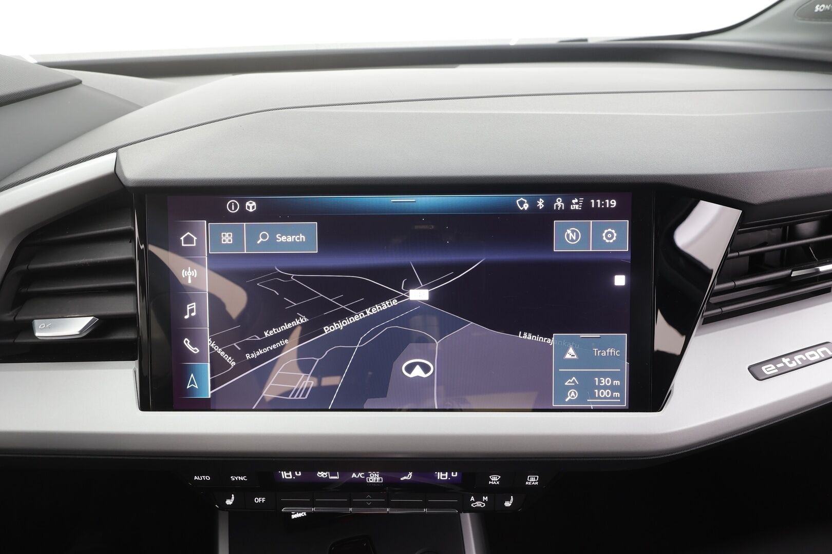 Audi Q4 e-tron 2023 40 e-tron Sportback - | ACC | ILP | SONOS | P.Kamera | Navi | Matrix-LED | Digimittari | Kaistavahti | Apple&Android | Sähköluukku | 1.Om Suomi-auto | Kahdet renkaat aluvanteilla | Merkkihuollettu | Hyvät varusteet |