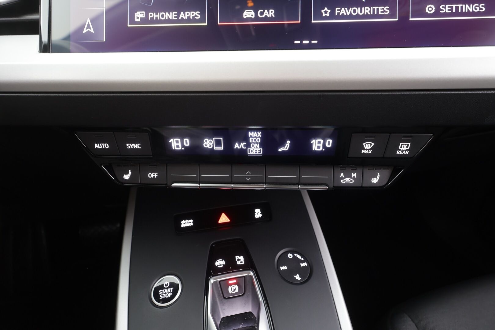 Audi Q4 e-tron 2023 40 e-tron Sportback - | ACC | ILP | SONOS | P.Kamera | Navi | Matrix-LED | Digimittari | Kaistavahti | Apple&Android | Sähköluukku | 1.Om Suomi-auto | Kahdet renkaat aluvanteilla | Merkkihuollettu | Hyvät varusteet |
