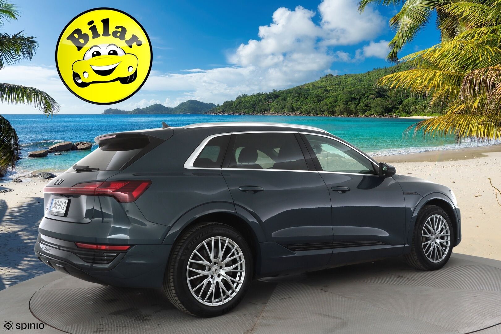 Audi Q8 e-tron 2024 50 e-tron quattro - | ACC | Koukku | Matrix | Ilma-alusta | Muistipenkki | Nahka-alcantara | P.kamera | Navi | Digimittaristo | Suomi-auto | 