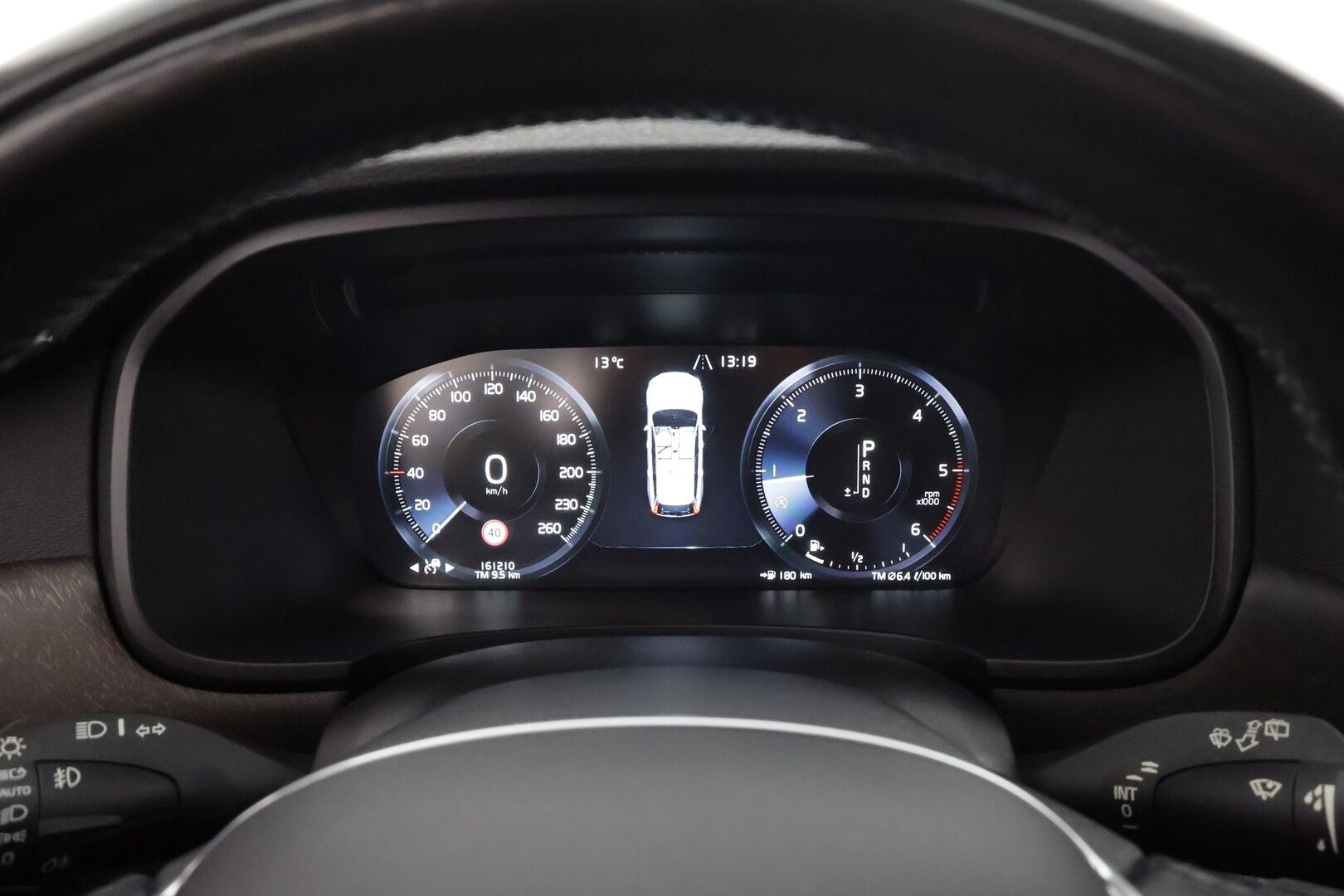 Volvo V90 Cross Country 2018 D4 AWD Business aut * Pilot assist / LED / High Performance audio / Webasto / Koukku / P.Kamera / Keyless * - Kahdet renkaat / Huippu neliveto / Kattavat varusteet - HULLUT AVAJAISHULINAT KORKOTARJOUS 3,29 %