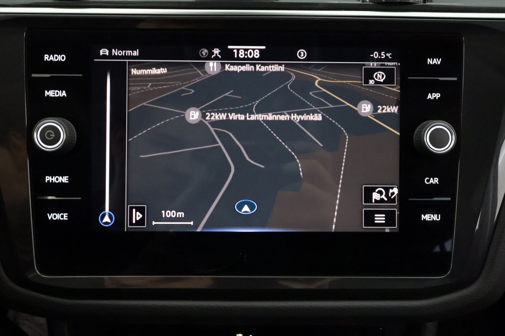 Volkswagen Tiguan 2023 Style 2,0 TDI SCR 147 kW 4MOTION DSG * ACC / P.kamera / IQ.Light / Webasto / Navi / Koukku / Hierovat penkit / KeylessGo * - 1.Om Suomi-auto / Kahdet renkaat aluvanteilla / Merkkihuollettu - HULLU BLACKWEEK KORKOTARJOUS 2,49%