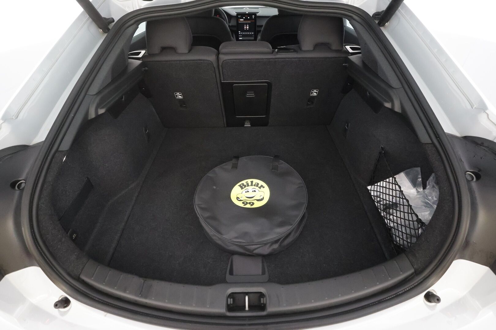 Polestar 2 2023 Standard Range Single Motor, 170kW, 69kWh - | ACC | 360 | Muistipenkki | Kaistavahti | Google Maps | HP Audio | LED | Keyless | Apple&Android | Katveavustin | 1-om Suomi-auto | Kahdet renkaat | Merkkihuollot | 2x Latauskaapelit