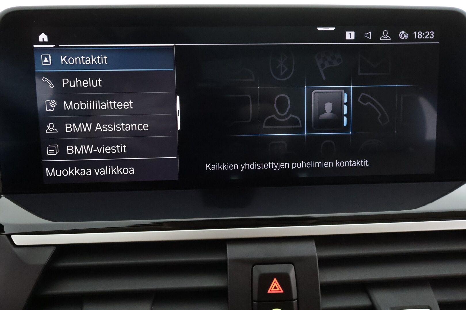 BMW X3 2020 G01 xDrive 30e A Business Luxury * Vakkari / Panorama / P.kamera / LED / Navi / Sporttipenkit / Hifi / Koukku * - Kahdet renkaat aluvanteilla - Osta nyt, maksa vasta ensi vuonna