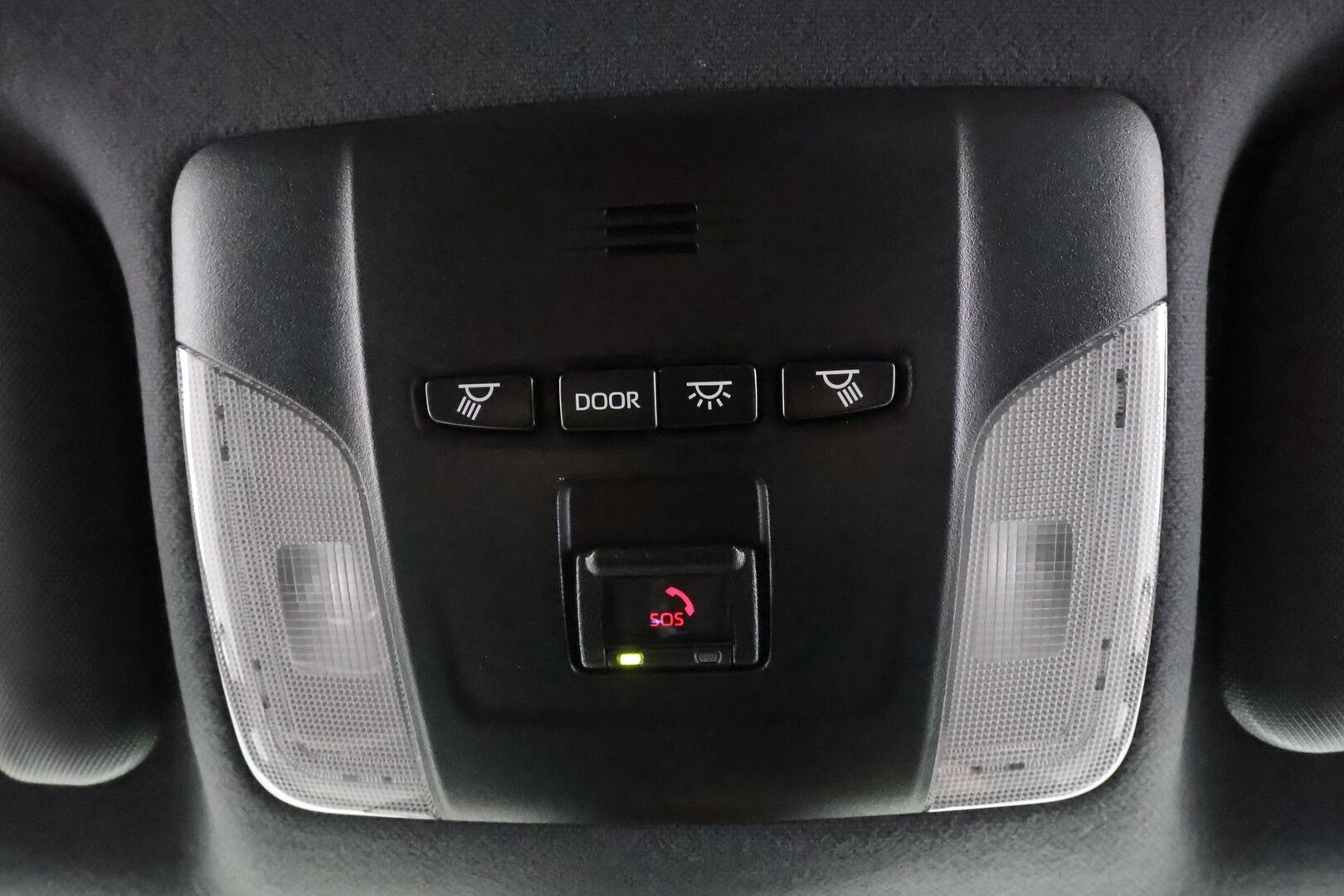 Toyota Corolla 2021 Touring Sports 1,8 Hybrid GR Sport - | ACC | Lohko | P.Kamera | Puolinahat | Ratinlämmitys | Apple&Android | Kahdet Renkaat |