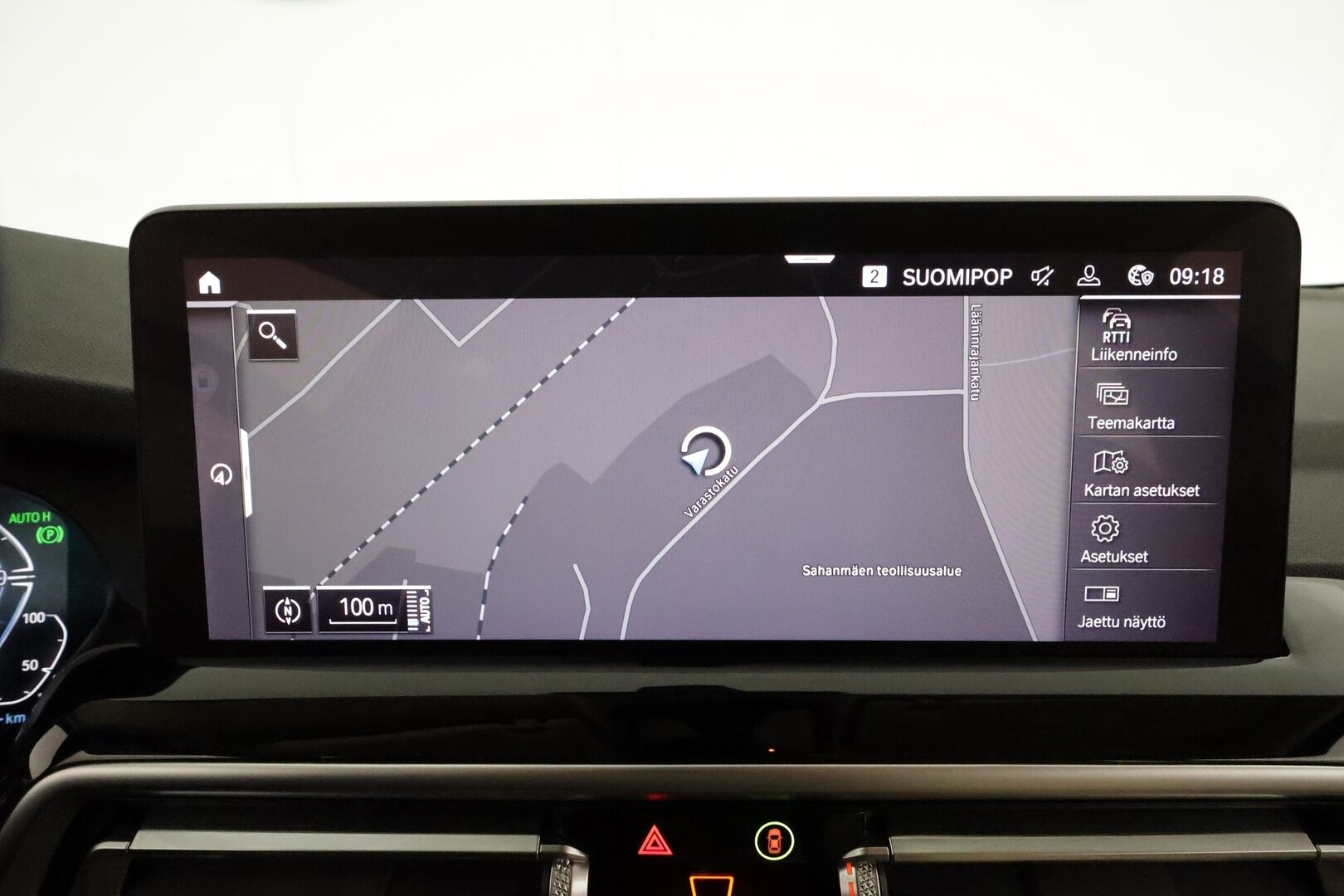 BMW X3 2023 G01 xDrive 30e A Charged Edition **Facelift / Hifi / Koukku / Keyless / Sporttipenkit / Apple&Android / P.kamera** - 1-om. Suomi-auto / Akku kuntotarkastettu! / Kahdet renkaat aluvanteilla