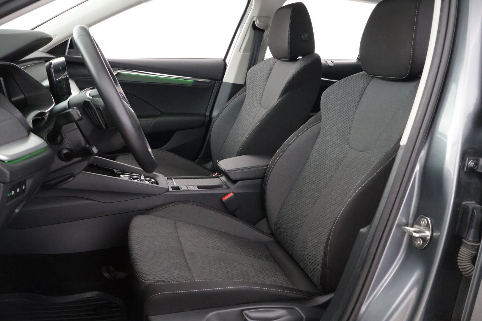 Skoda Octavia 2024 Combi 1.4 TSI PHEV Style iV DSG Autom. - ACC | P. Kamera | Webasto | Koukku | Digimittari | Side Assist | Juuri huollettu