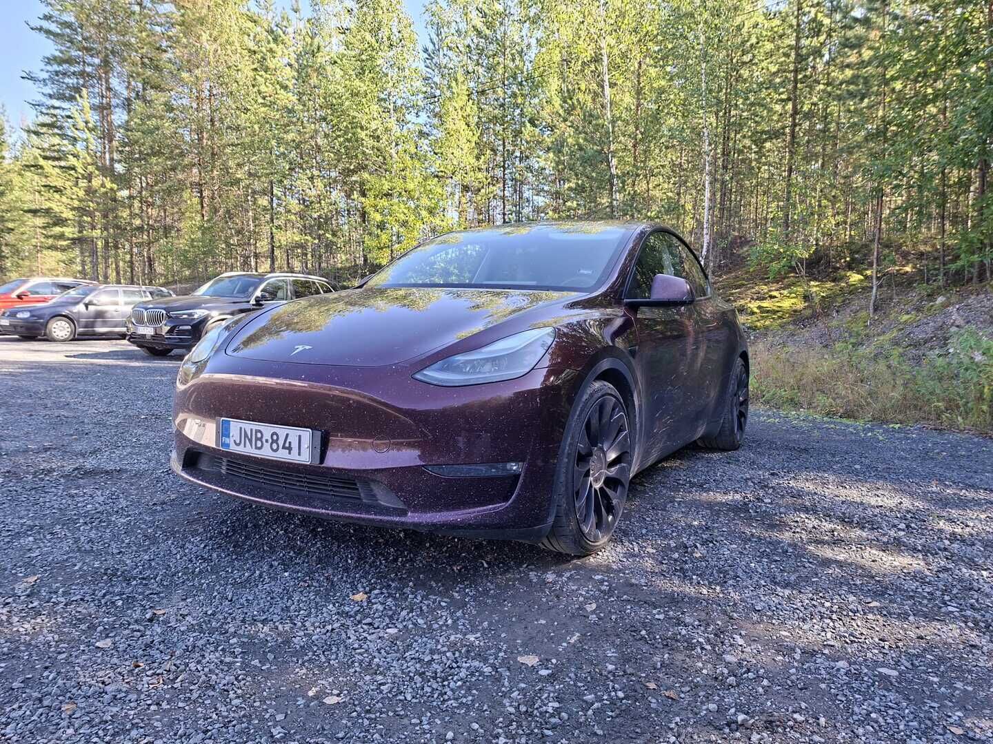 Tesla Model Y 2023 Performance - | Koukku | ILP | Lasikatto | ACC | Matrix-LED | P.Kamera | Muistipenkki | Premium Audio | Navi | Kaistavahti | Keyless |