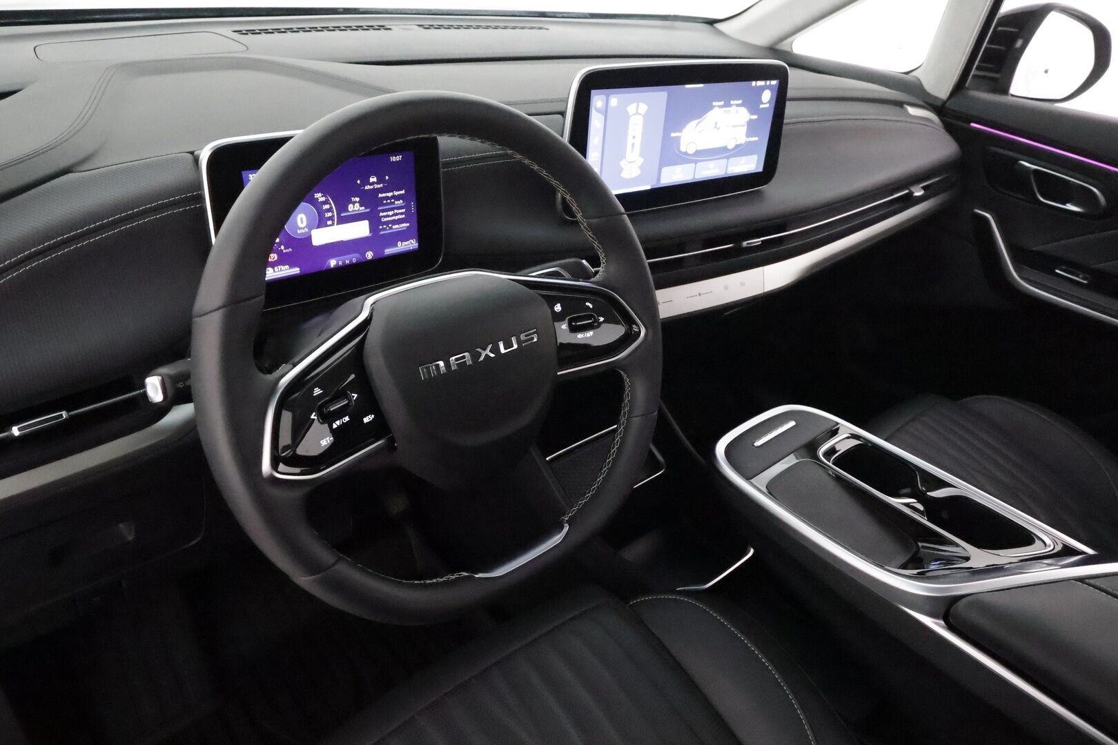 Maxus MIFA 9 2023 Premium 7-paik **Supervarusteet! /Ilmastoidut & Hierovat etu- ja takapenkit / Panorama / Adapt.vakkari / 360 Kamera** - 3,99 % KORKOTARJOUS TÄHÄN AUTOON - 