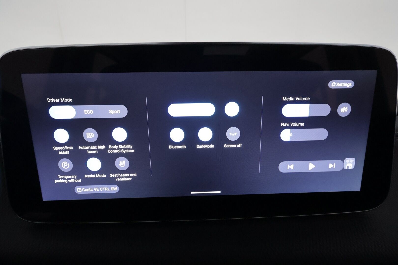 Maxus MIFA 9 2023 Premium 7-paik **Supervarusteet! /Ilmastoidut & Hierovat etu- ja takapenkit / Panorama / Adapt.vakkari / 360 Kamera**