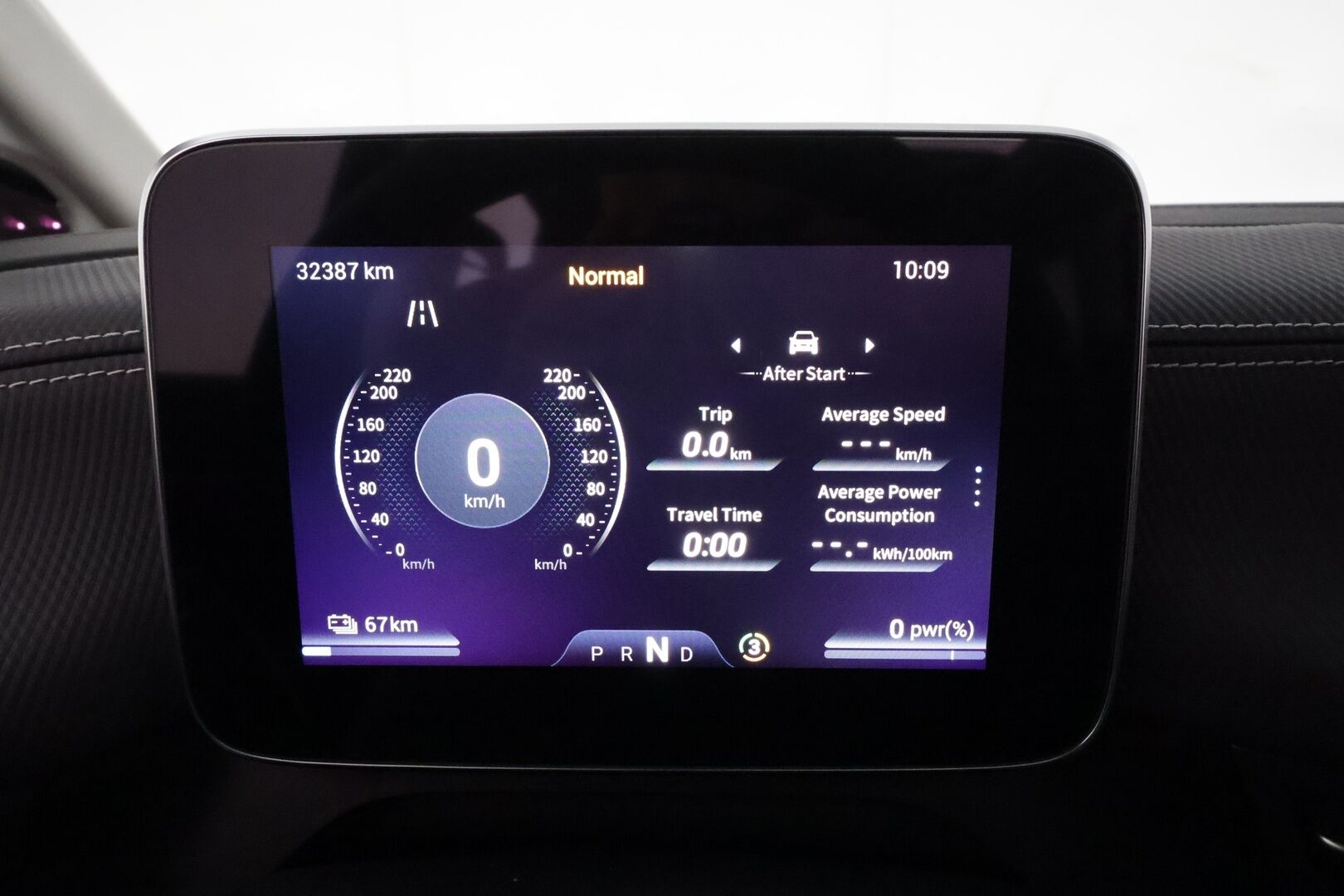 Maxus MIFA 9 2023 Premium 7-paik **Supervarusteet! /Ilmastoidut & Hierovat etu- ja takapenkit / Panorama / Adapt.vakkari / 360 Kamera**