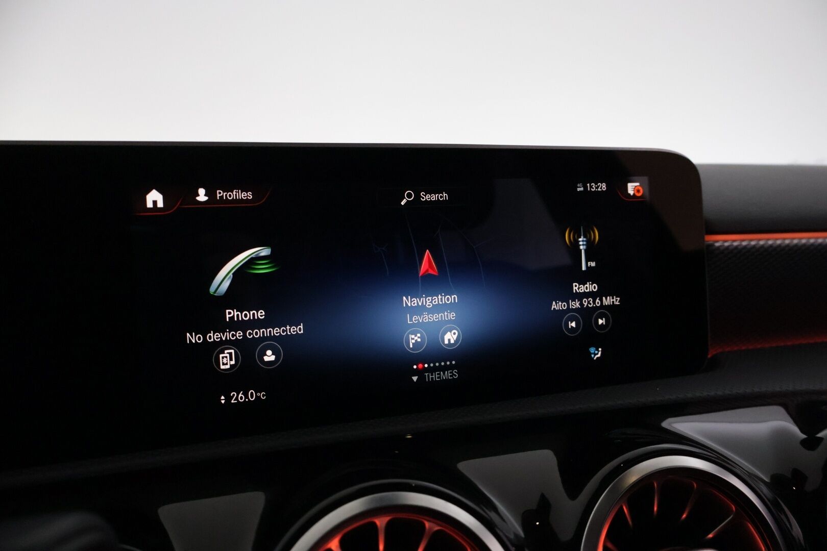 MERCEDES-BENZ A 2020 250 e A Business EQ Power *Digimittaristo / Navi / LED / Sporttipenkit /Ambient Light / P.kamera* - Asiallisesti huollettu / 2xaluumini vanteet / Siisti kuntoinen! - HULLUT AVAJAISHULINAT KORKOTARJOUS 3,29 %