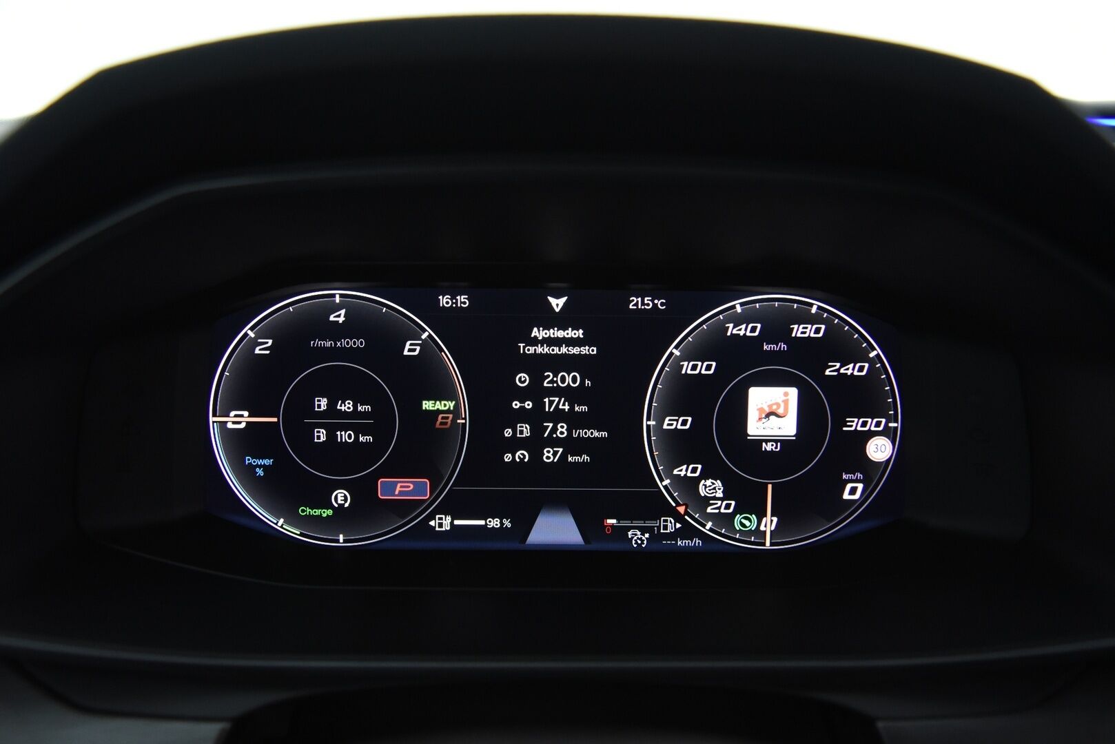 Cupra LEON SPORTSTOURER 2021 1,4 PHEV 180 kW e-HYBRID DSG / Adapt. Vakkari / BLIS / LED / P-kamera / Kaukovaloautomatiikka - Merkkiliikkeen huoltohistoria / 2x vanteet / Keyless / Blis 