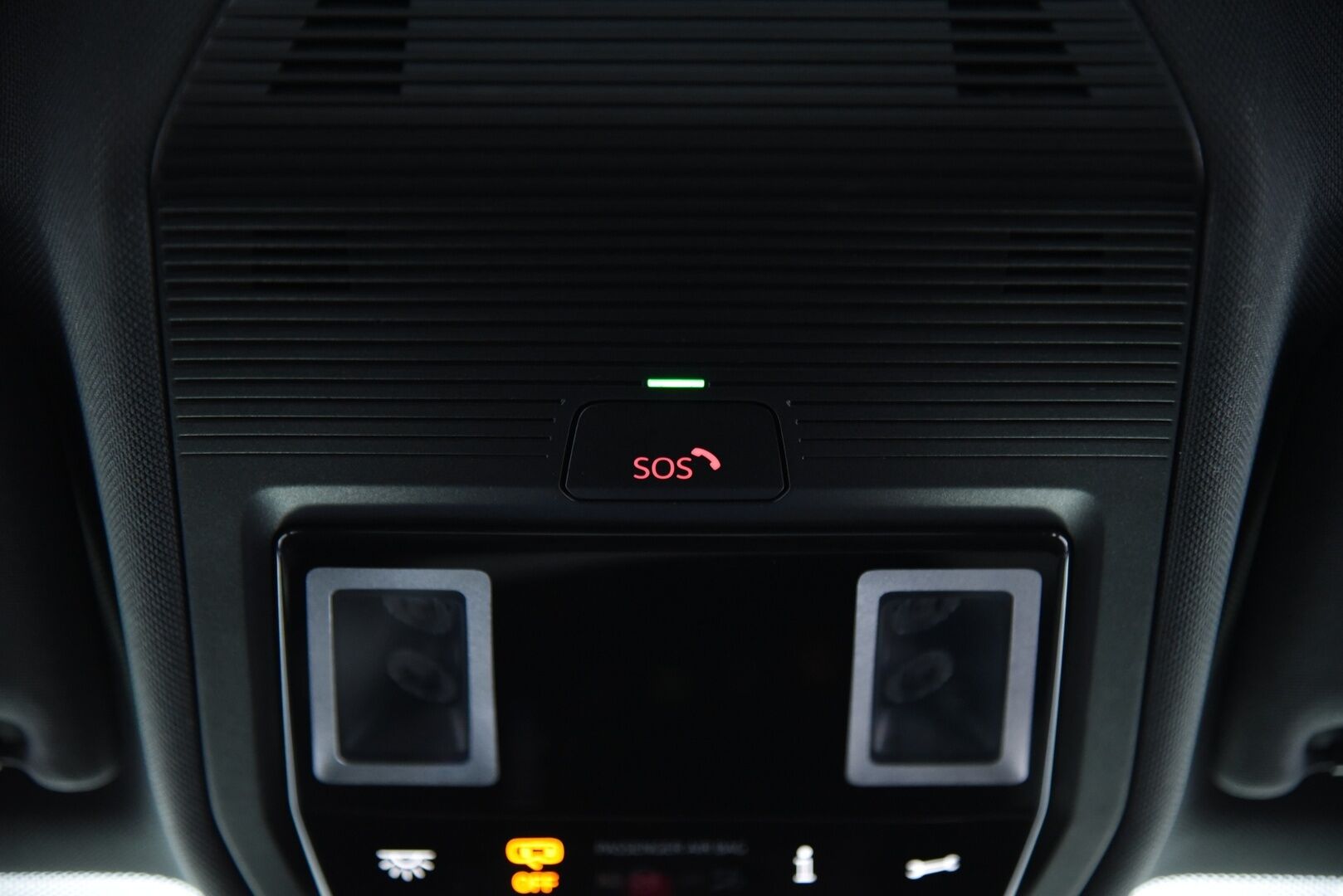 Cupra LEON SPORTSTOURER 2021 1,4 PHEV 180 kW e-HYBRID DSG / Adapt. Vakkari / BLIS / LED / P-kamera / Kaukovaloautomatiikka - Merkkiliikkeen huoltohistoria / 2x vanteet / Keyless / Blis 