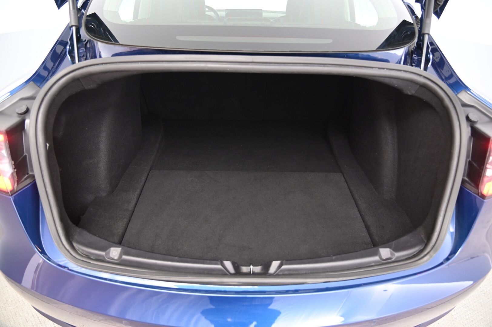 Tesla Model 3 2019 Standard Range Plus RWD * Lasikatto / Acc / Peruutuskamera / Musta Nahkasisusta* - Akku kuntotarkastettu! / Pitkä leima! - HULLUT AVAJAISHULINAT KORKOTARJOUS 3,29 %