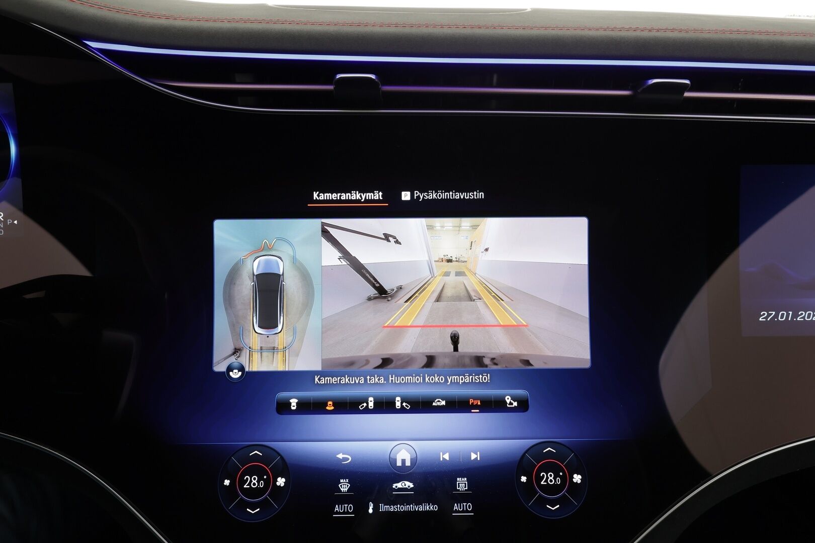 Mercedes-Benz EQE 2024 500 AMG 4MATIC * Hyperscreen / Distronic+ / Burmester / 360° / HUD / Digital Light / Koukku / Muistipenkit / Panorama * - Akku kuntotarkastettu! / Kahdet renkaat aluvanteilla / Merkkihuollettu / Supervarusteet