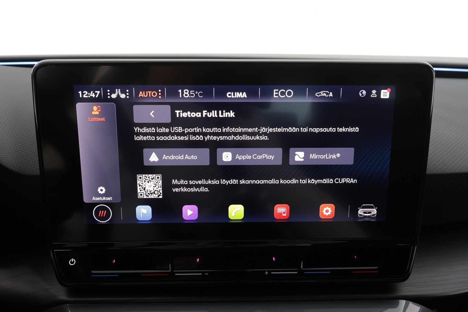 CUPRA Leon Sportstourer 2021 1,4 PHEV 180 kW e-HYBRID DSG * Sisätilanlämmitin / ACC / LED / Puolinahat / Navi / Kaistavahti / Keyless * - Kahdet renkaat - HULLU BLACKWEEK KORKOTARJOUS 2,49%