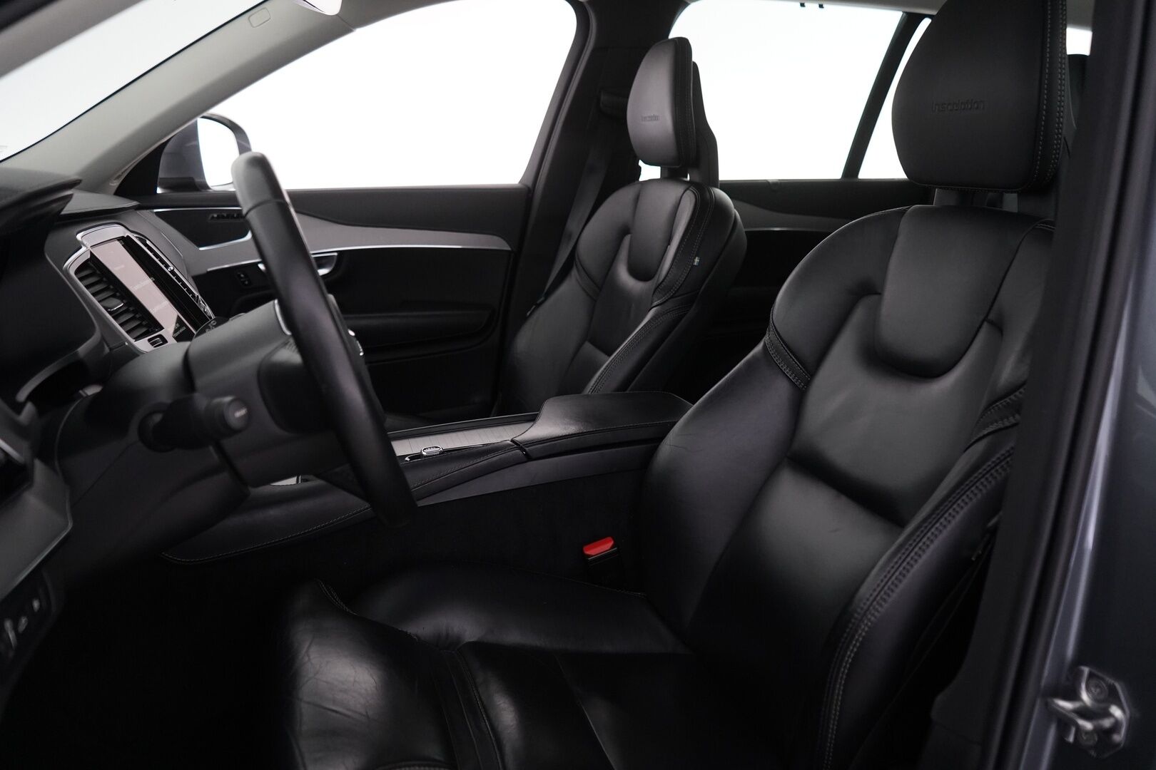 Volvo XC90 2020 T8 TwE AWD Inscription aut 7-p *ACC / Webasto / Koukku / Kamera / Muistipenkit / Pilot assist* - Jakopää juuri tehty / 7- Paikkainen / Juuri huollettu / Orrefors Sweden