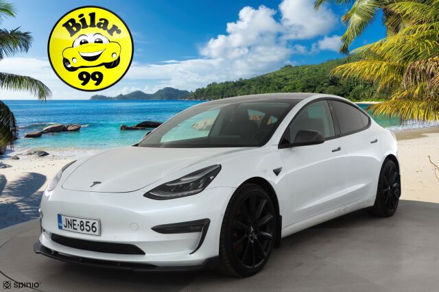 Tesla Model 3 2020