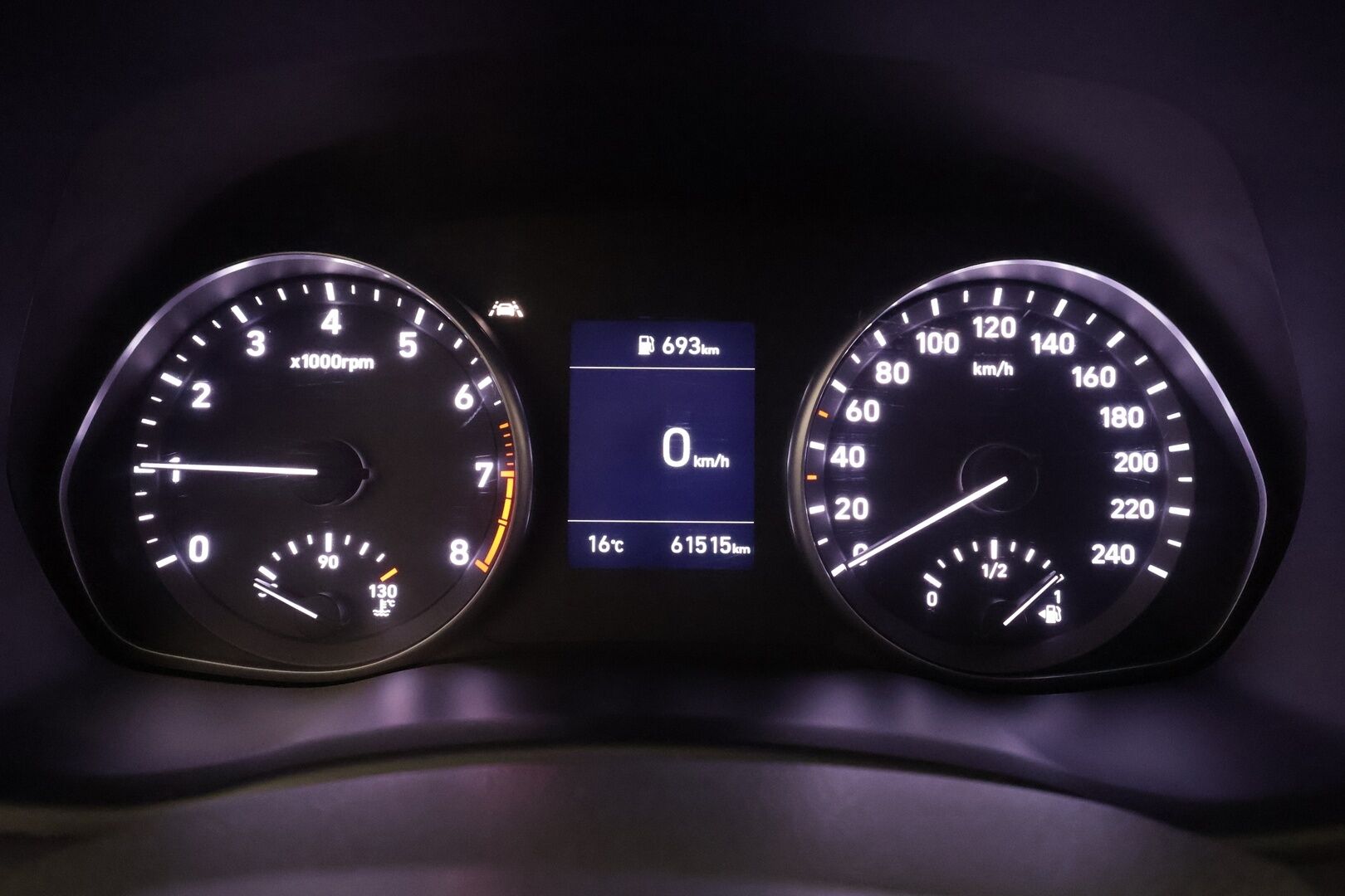 Hyundai i30 Wagon 2024 1.5 DPi 110 hv 6MT Classic * 1.Om Suomi-auto / Vakkari / P.kamera / 2xRenkaat / Ratinlämmitin / Kaistavahti * - Merkkihuollettu - HULLU BLACKWEEK KORKOTARJOUS 2,49%