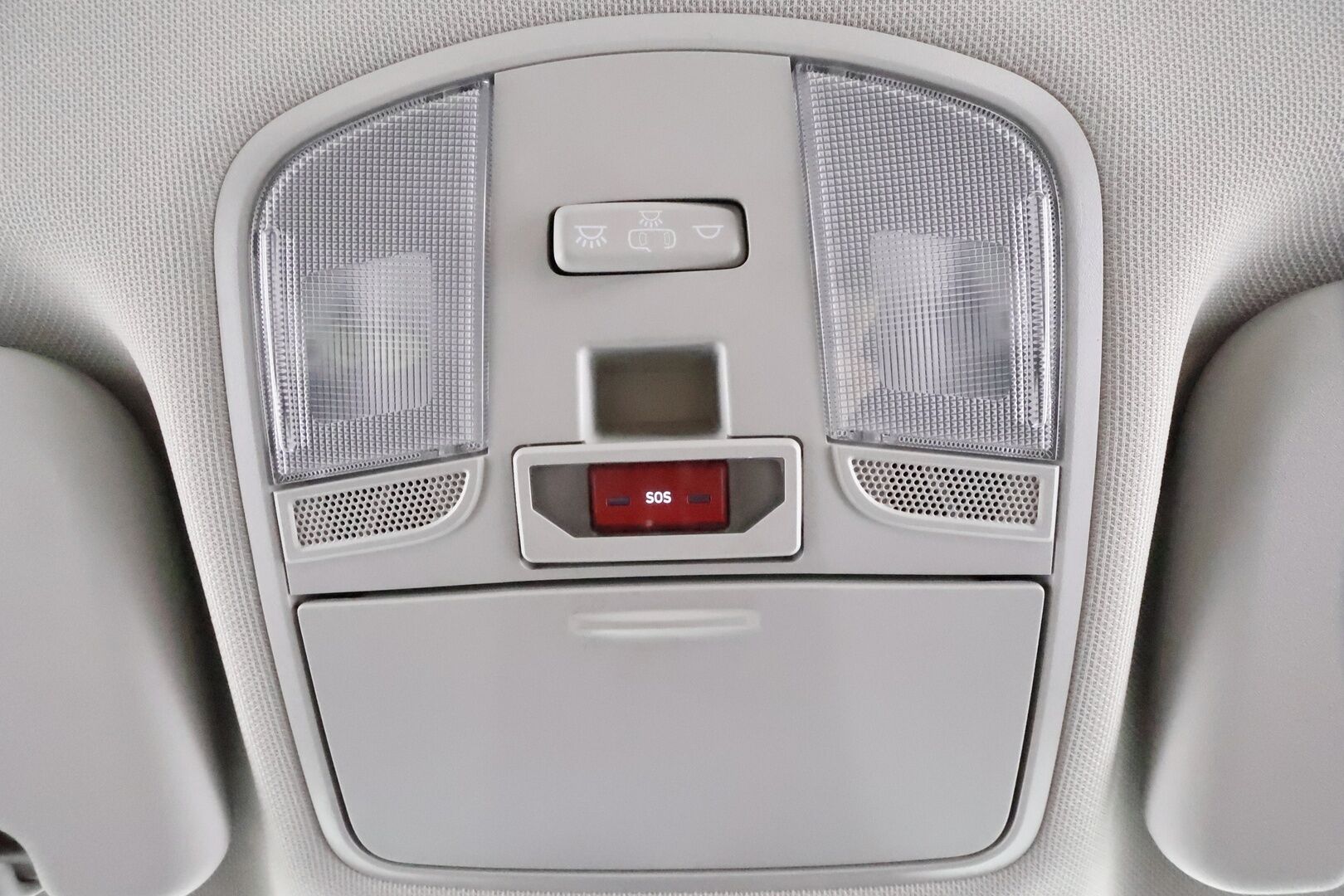 Hyundai i30 Wagon 2024 1.5 DPi 110 hv 6MT Classic * 1.Om Suomi-auto / Vakkari / P.kamera / 2xRenkaat / Ratinlämmitin / Kaistavahti * - Merkkihuollettu - HULLU BLACKWEEK KORKOTARJOUS 2,49%