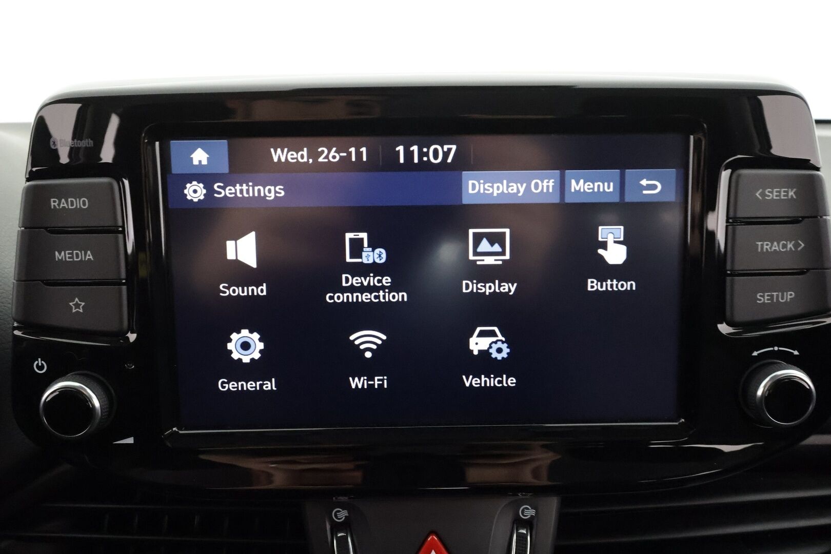 Hyundai i30 Wagon 2024 1.5 DPi 110 hv 6MT Classic * 1.Om Suomi-auto / Vakkari / P.kamera / 2xRenkaat / Ratinlämmitin / Kaistavahti * - Merkkihuollettu 