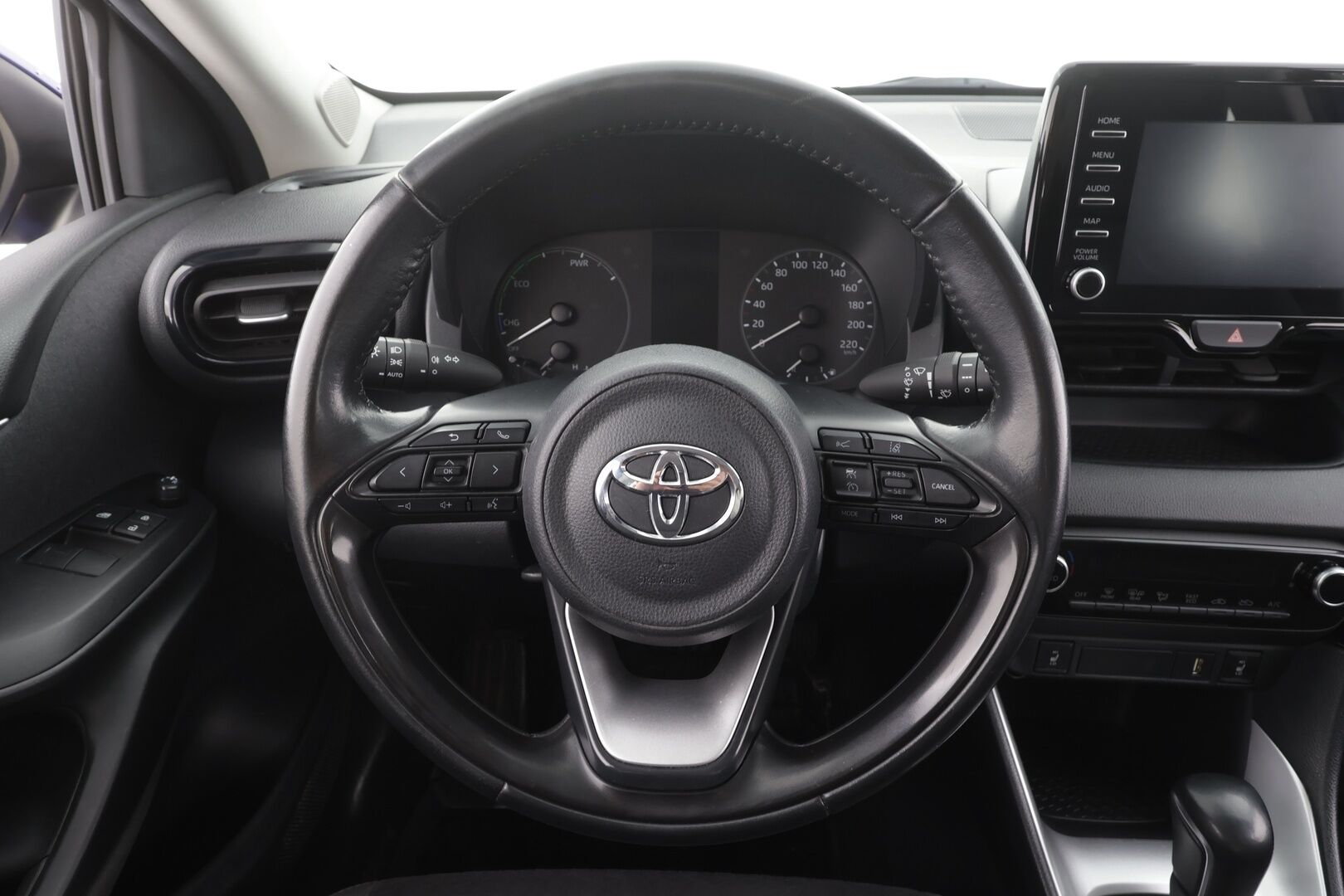 Toyota Yaris 2024 1,5 Hybrid Active * ACC / Kaistavahti / P.Kamera / Apple&Android / Autom.ilmastointi / 2x Renkaat / ALV * - 1.Om Suomi-auto / Merkkihuollettu - HULLUT AVAJAISHULINAT KORKOTARJOUS 3,29 %