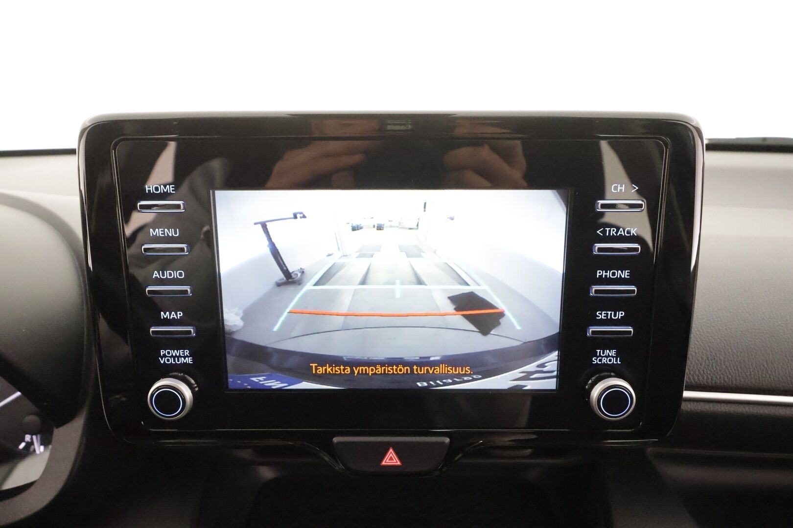 Toyota Yaris 2024 1,5 Hybrid Active * ACC / Kaistavahti / P.Kamera / Apple&Android / Autom.ilmastointi / 2x Renkaat / ALV * - 1.Om Suomi-auto / Merkkihuollettu - HULLUT AVAJAISHULINAT KORKOTARJOUS 3,29 %