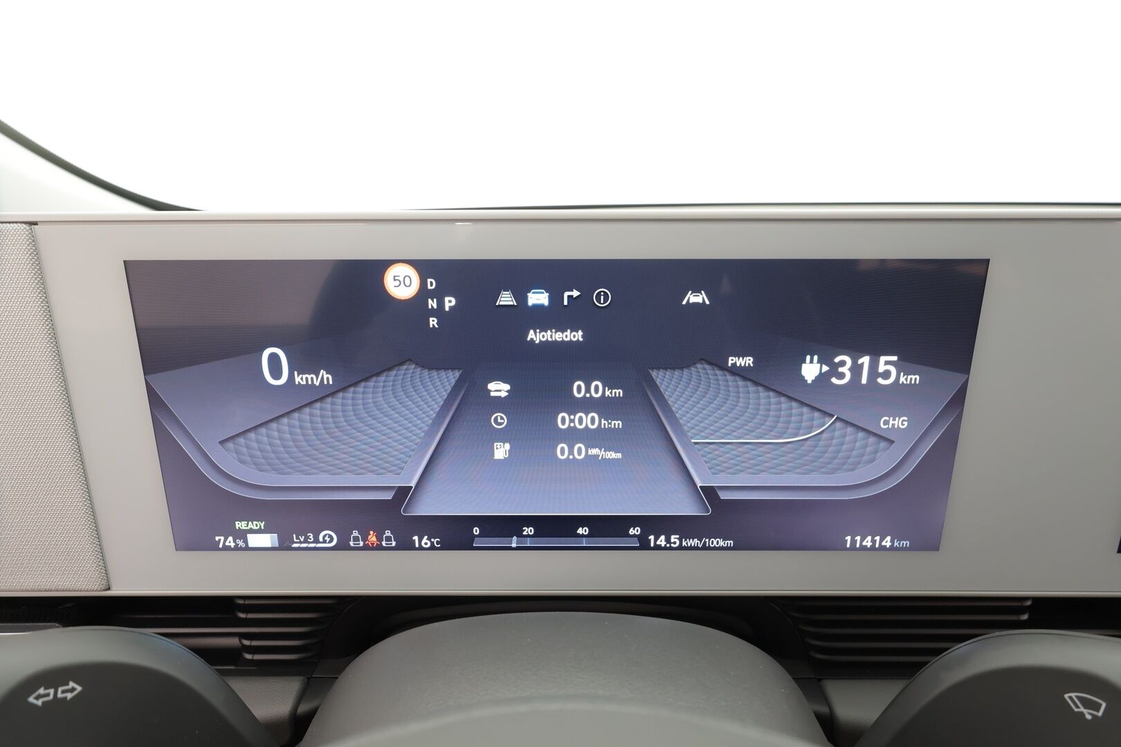 Hyundai IONIQ 5 2025 77 kWh 229 hv Style Ultra Charged Edition - | ACC | ILP | Sähköpenkki | Puolinahat | V2L | P.kamera | HDA | BSM | LED | Lämm. ratti | Sähk. takaluukku | 1-om suomiauto | 2x renkaat aluin |