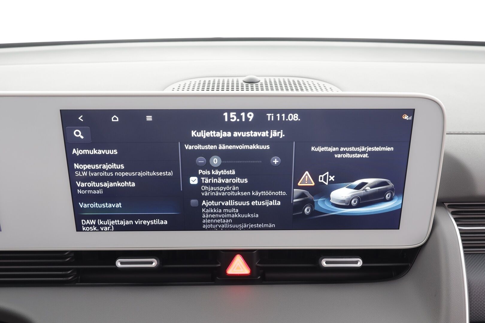 Hyundai IONIQ 5 2025 77 kWh 229 hv Style Ultra Charged Edition - | ACC | ILP | Sähköpenkki | Puolinahat | V2L | P.kamera | HDA | BSM | LED | Lämm. ratti | Sähk. takaluukku | 1-om suomiauto | 2x renkaat aluin |