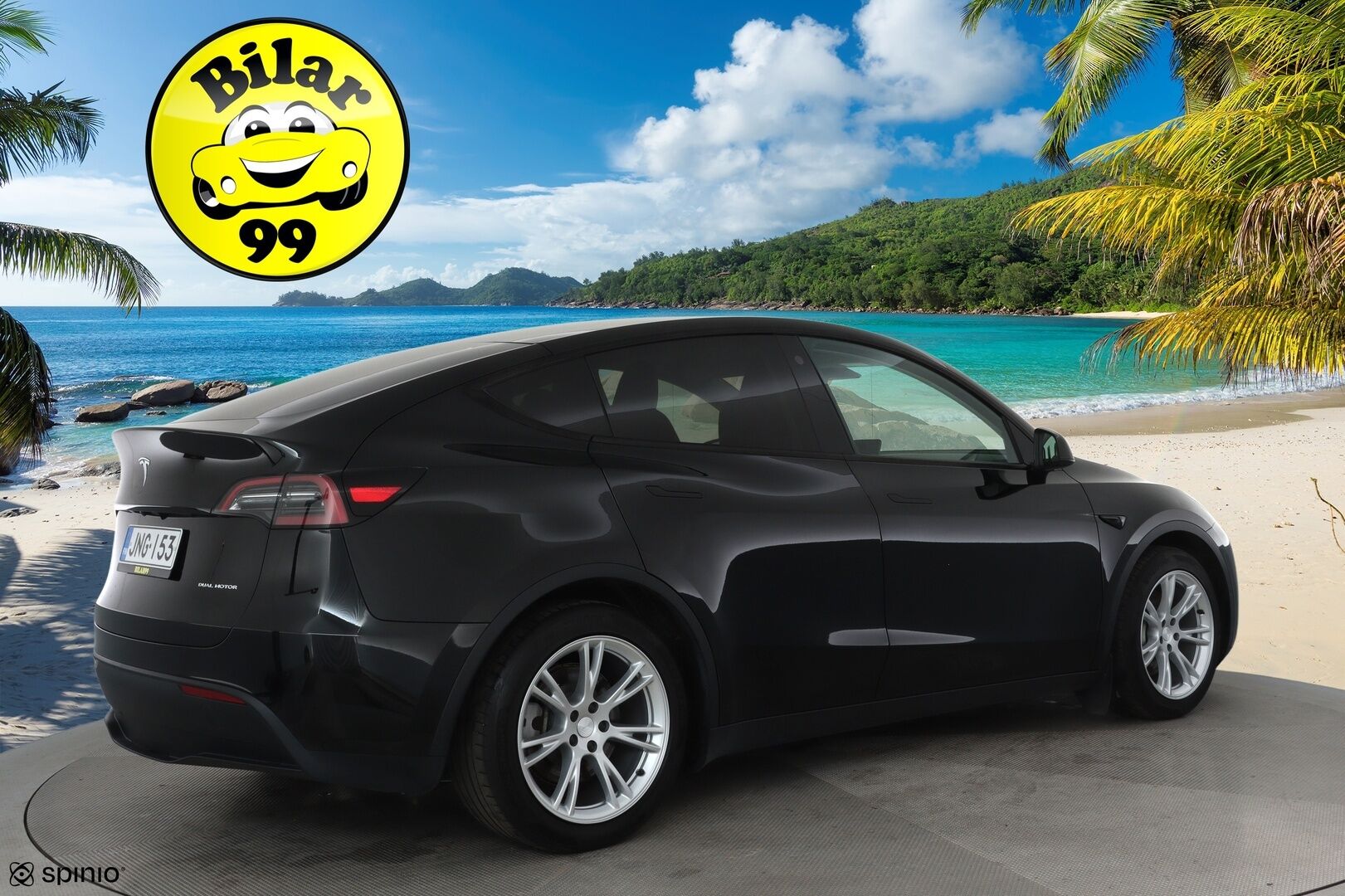 Tesla Model Y 2023 Long Range **Lämpöpumppu / Lasikatto / Matrix-LED / Adapt.Vakkari / P.Kamera / Muistipenkki / Koukku / Navi / Keyless** - 3,99 % KORKOTARJOUS TÄHÄN AUTOON - 1-om suomi-auto / 2x Latauskaapelit / Kahdet Renkaat
