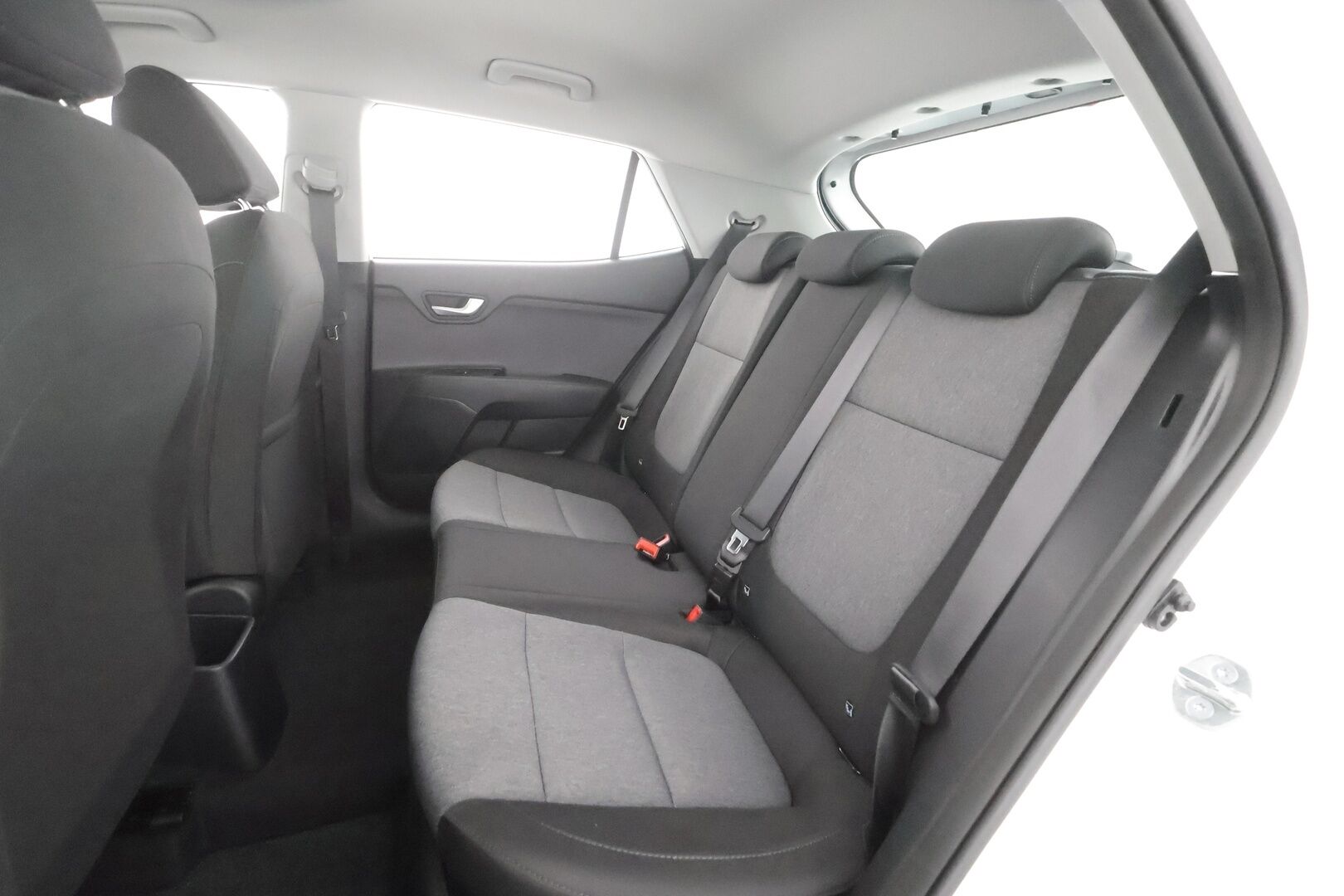 Kia Stonic 2024 1,0 T-GDI 100hv LX DCT - | Vakkari | Facelift | 1-om suomiauto | Merkkihuollot | Lämm. ratti | Apple & Android | Bluetooth | Penkinlämmittimet | Ilmastointi | 2x renkaat | 