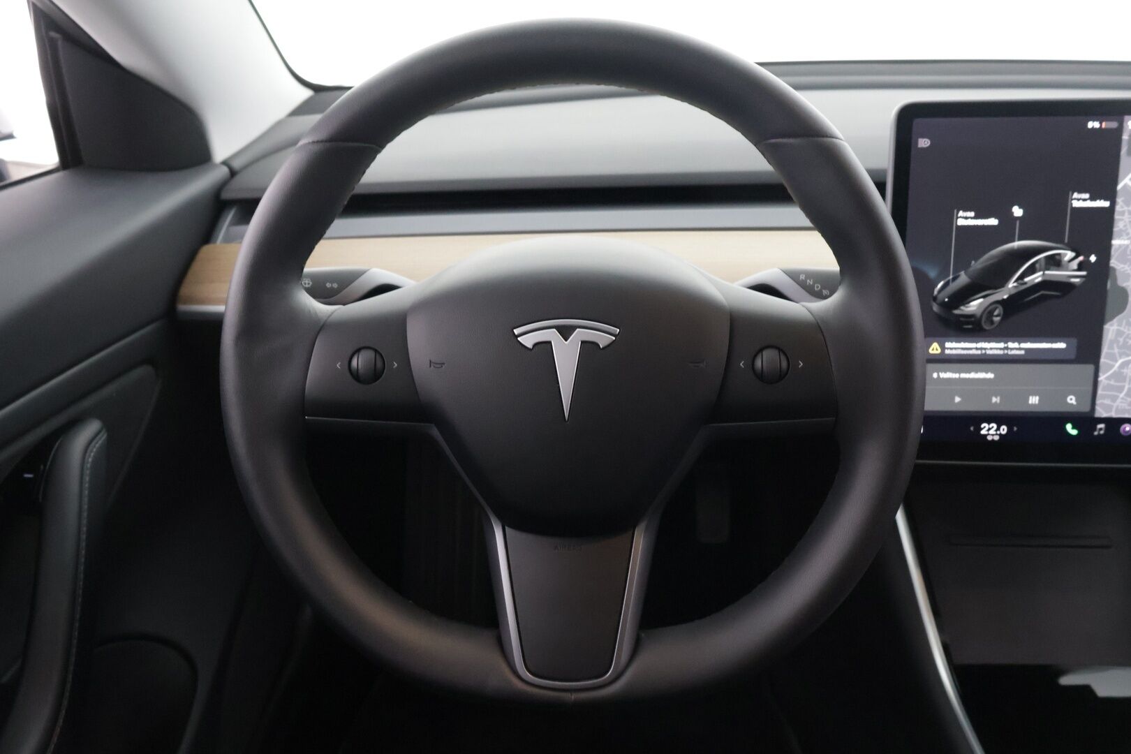 Tesla Model 3 2019 Long-Range Dual Motor AWD - *Autopilot / KeylessGo / Premium audio / Nahat / Lasikatto / P. kamera!*