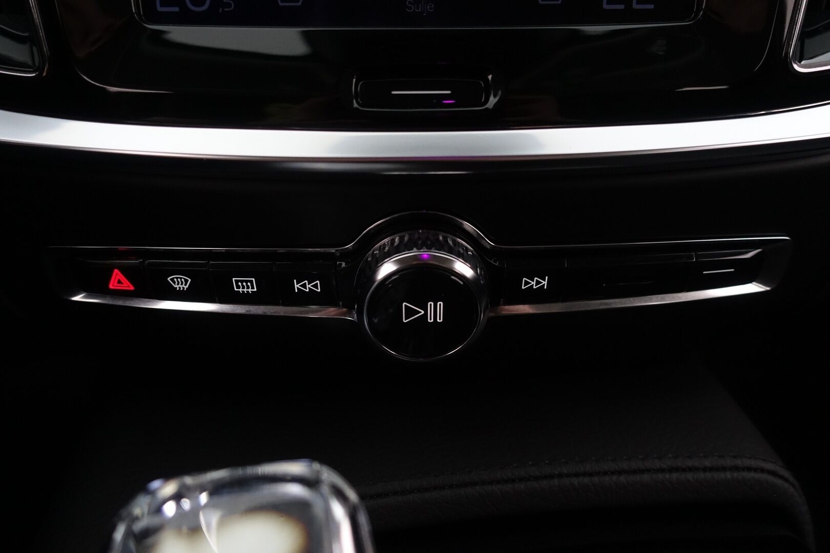 Volvo V60 2021 T6 AWD Recharge Inscription aut -  | ACC | Webasto | Pilot Assist | P.Kamera | Nahkasisusta | Keyless | Navi | Muistipenkki | Ratinlämmitin | Full LED AHB | AppleCarPlay | Comfort - istuimet | 2X Renkaat & Aluvanteet |